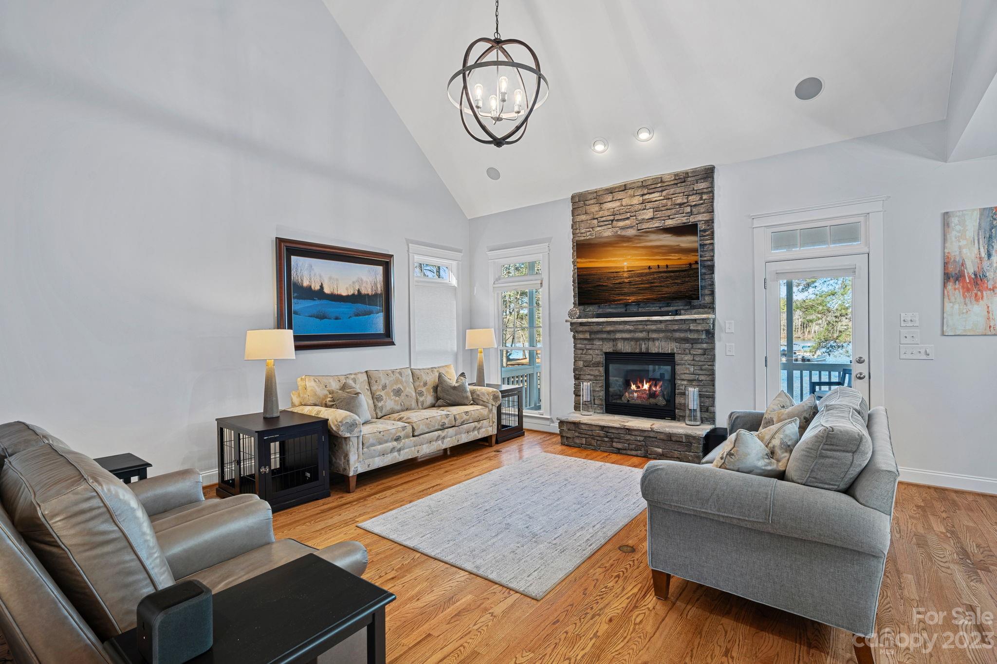 Davidson Pointe - Residential