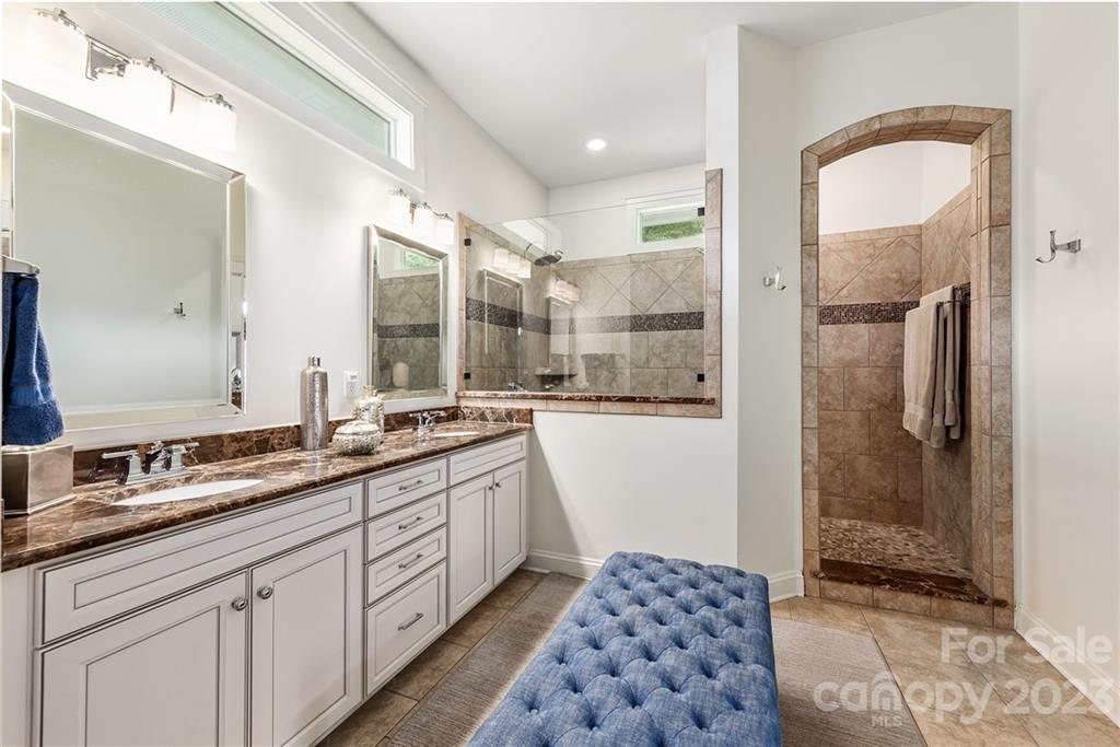 Baxter Village - Residential