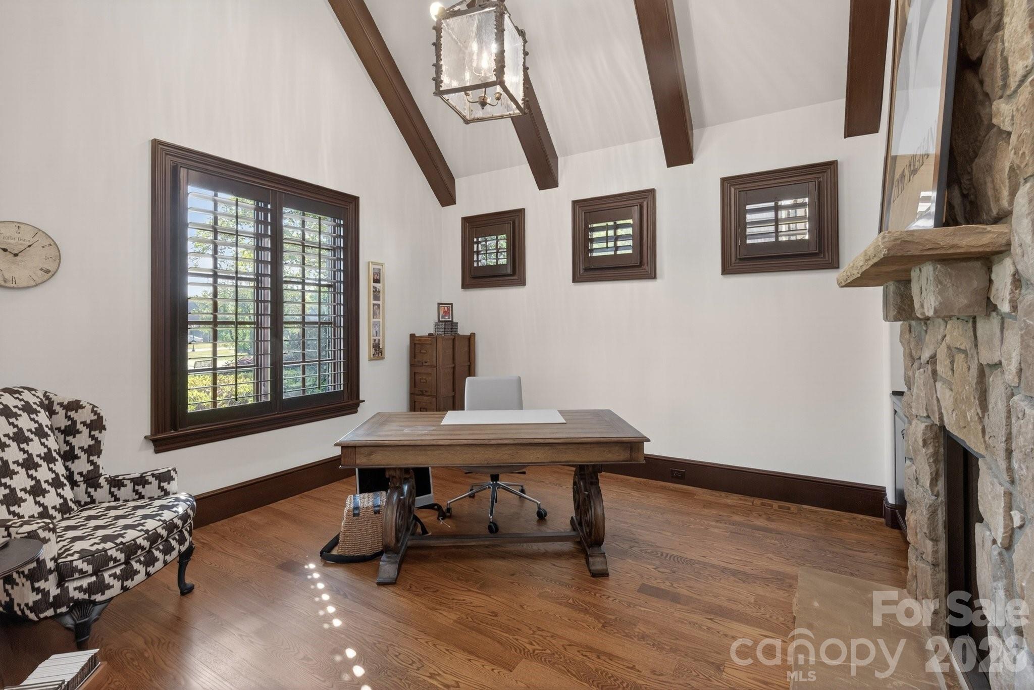 Longview - Residential