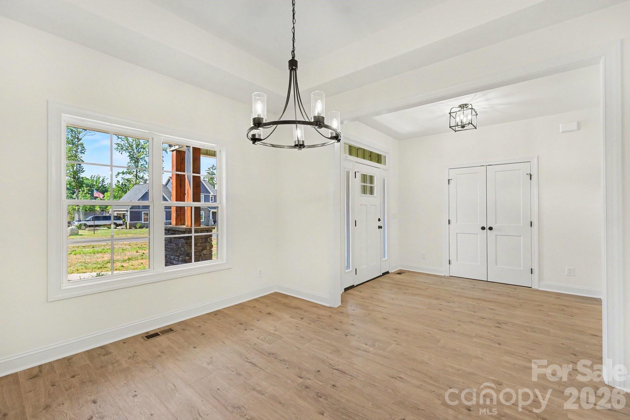 402 Dorothy Drive