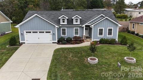 138 Olde Oak Way Hendersonville NC 28792