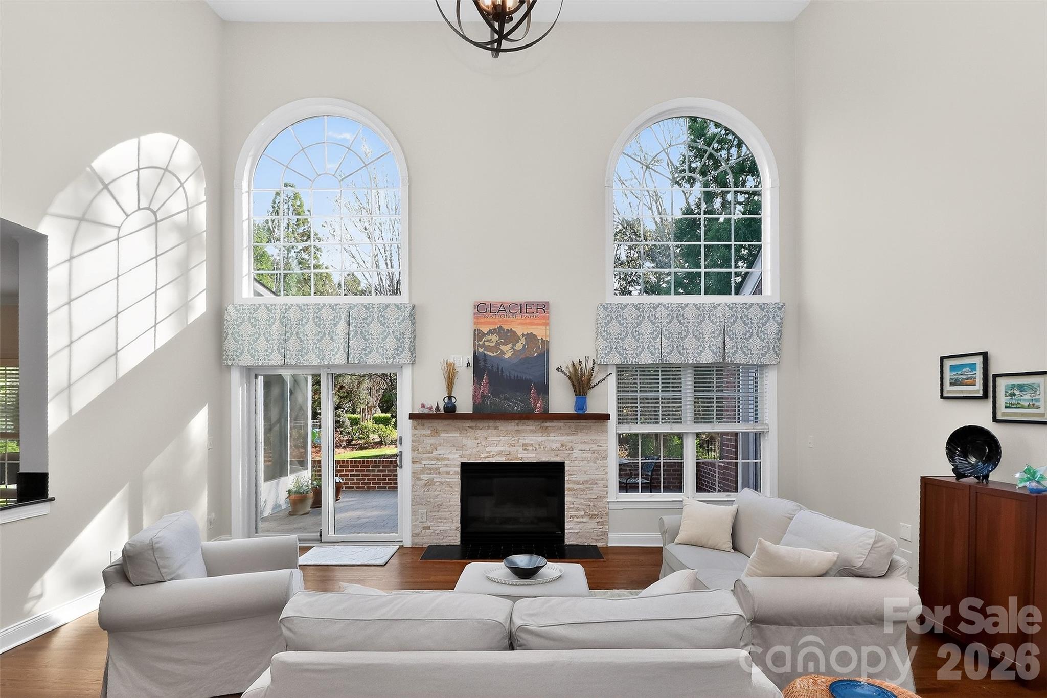 Country Club Estates - Residential