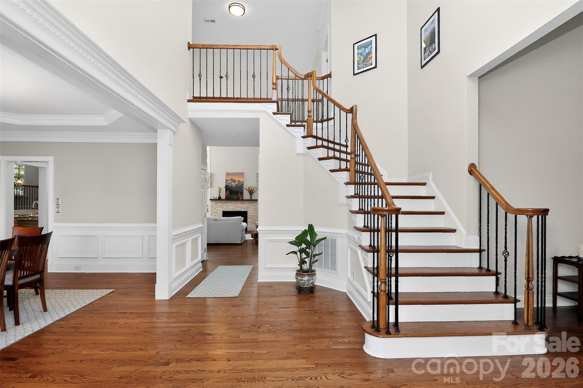 Country Club Estates - Residential