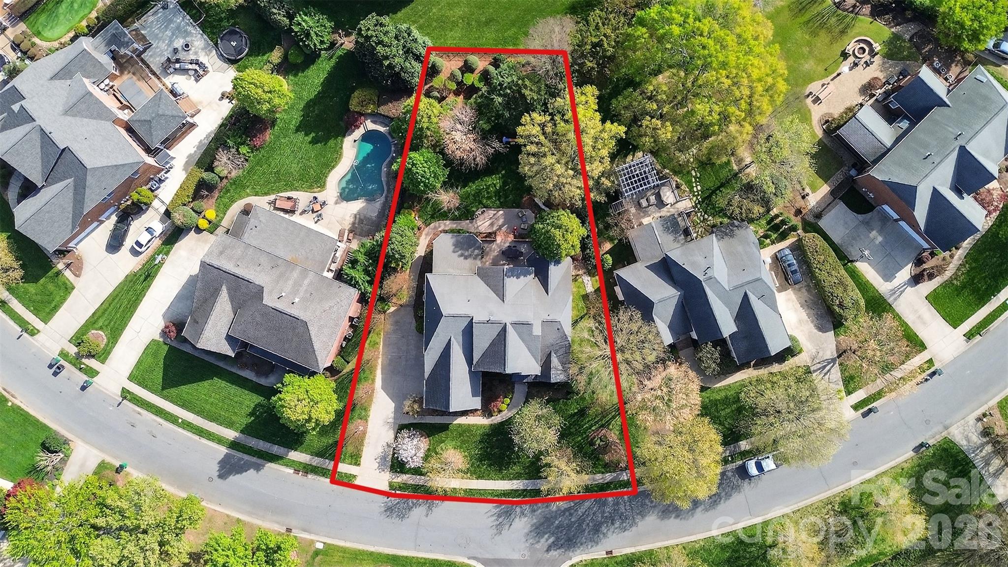 Country Club Estates - Residential