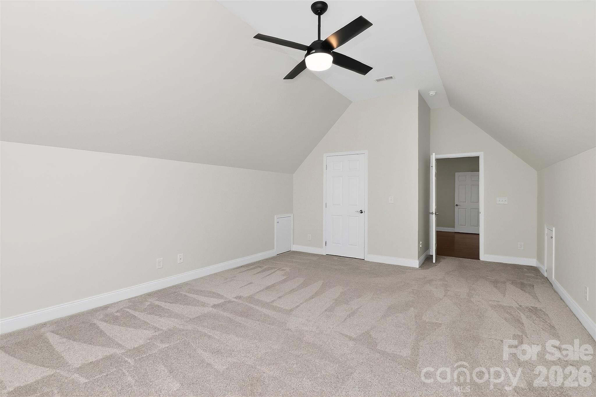 Country Club Estates - Residential