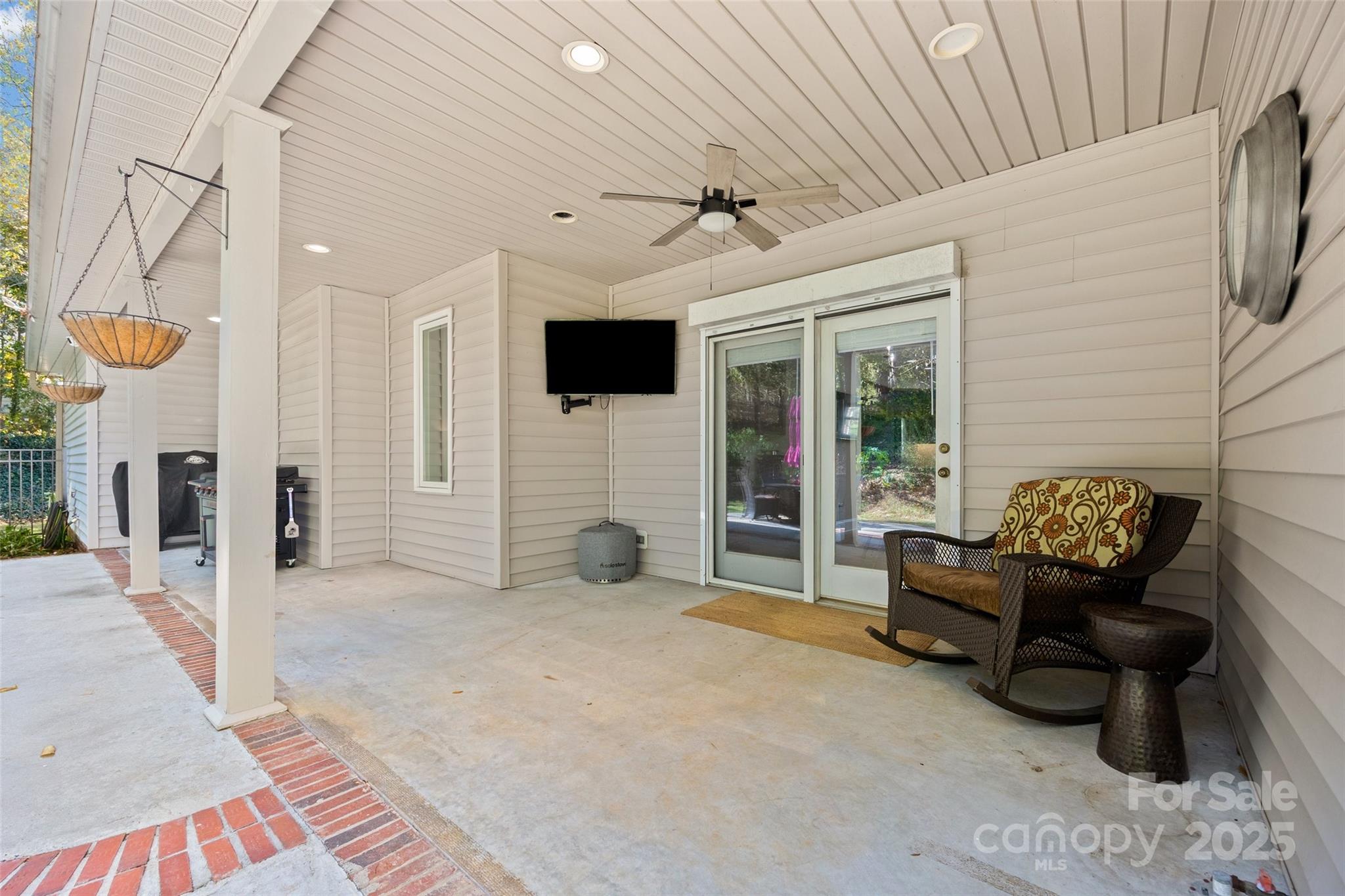 Quail Ridge - Residential