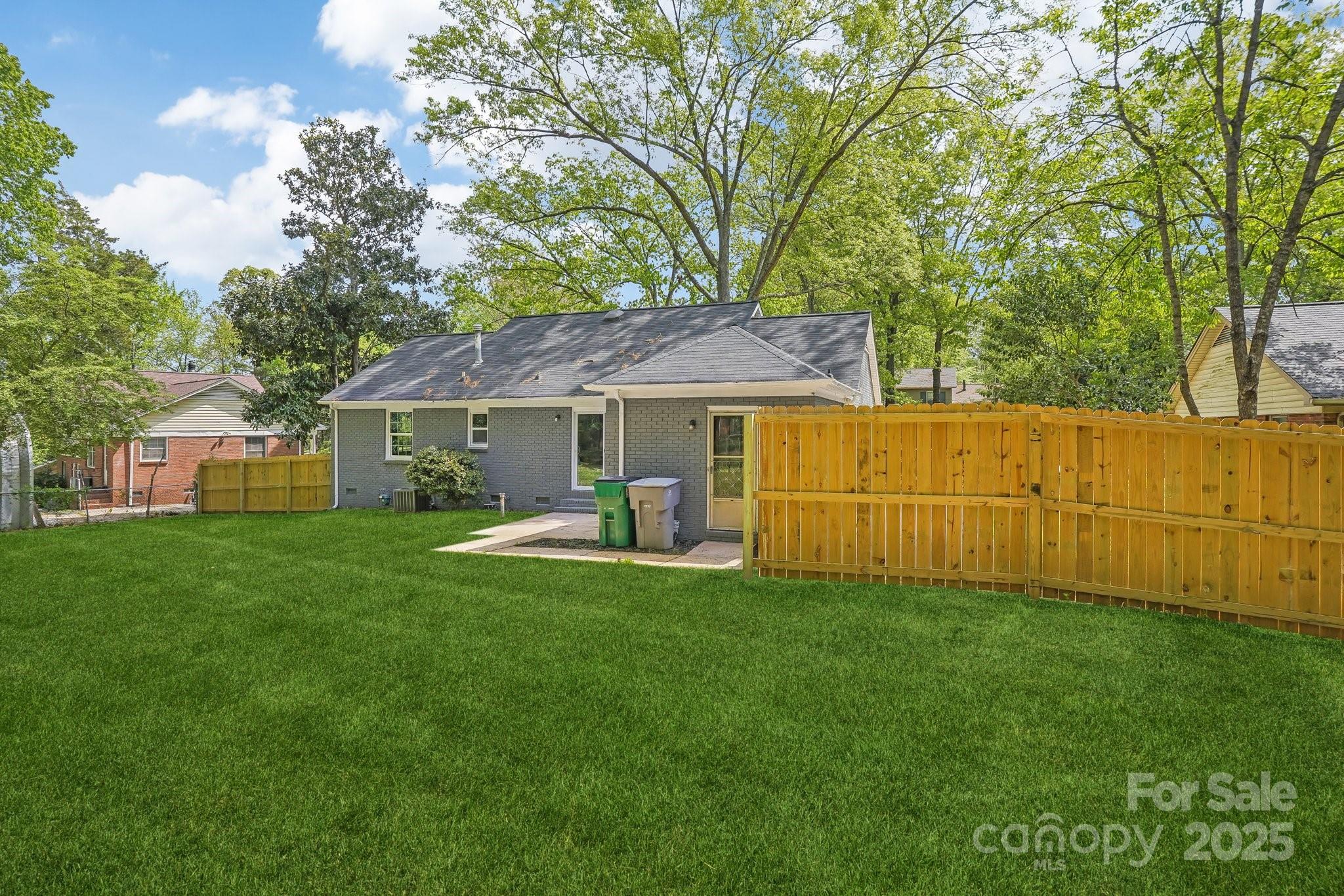 6813 Elm Forest Drive