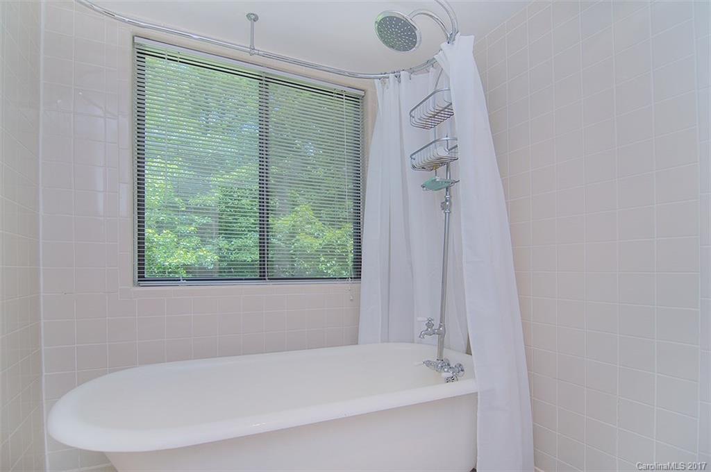 Oak Creek Estates - Residential