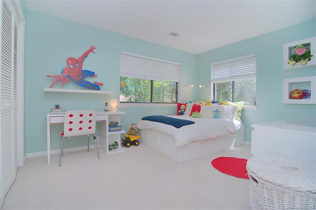 Oak Creek Estates - Residential