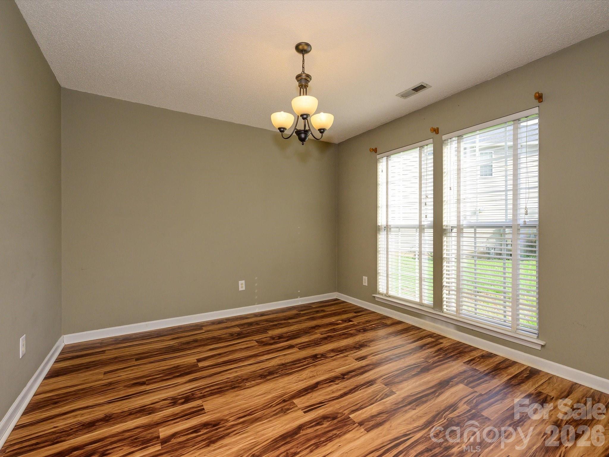 9005 Shenington Place