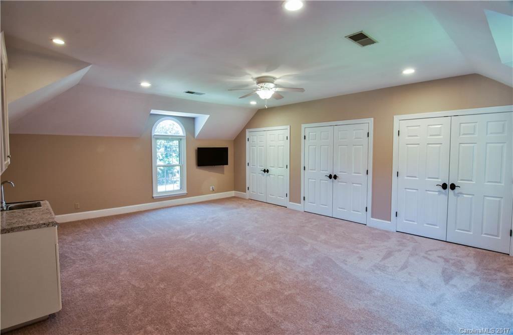 Beacon Knoll - Residential