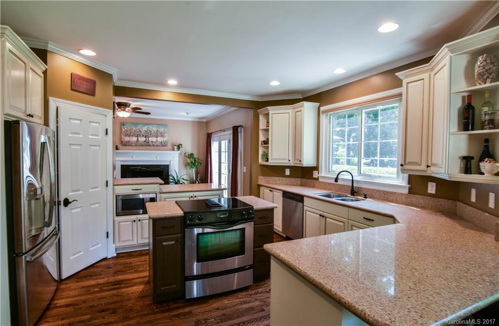 Beacon Knoll - Residential