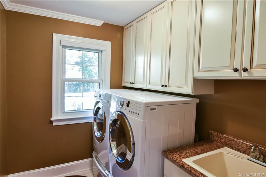 Beacon Knoll - Residential