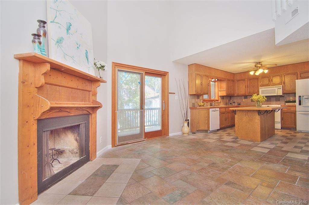 Tega Cay - Residential