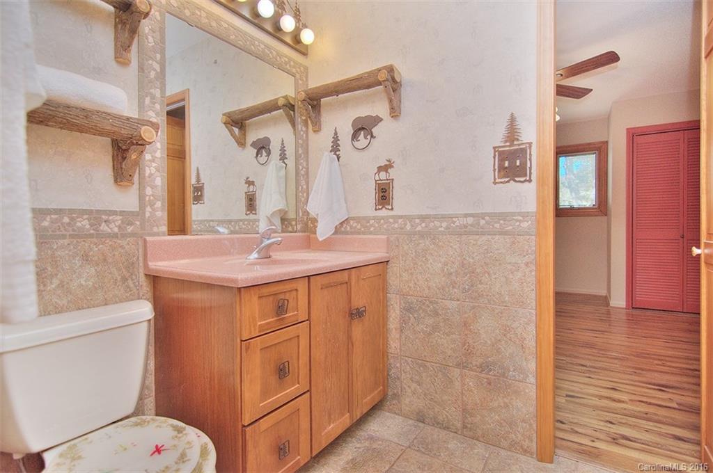 Tega Cay - Residential