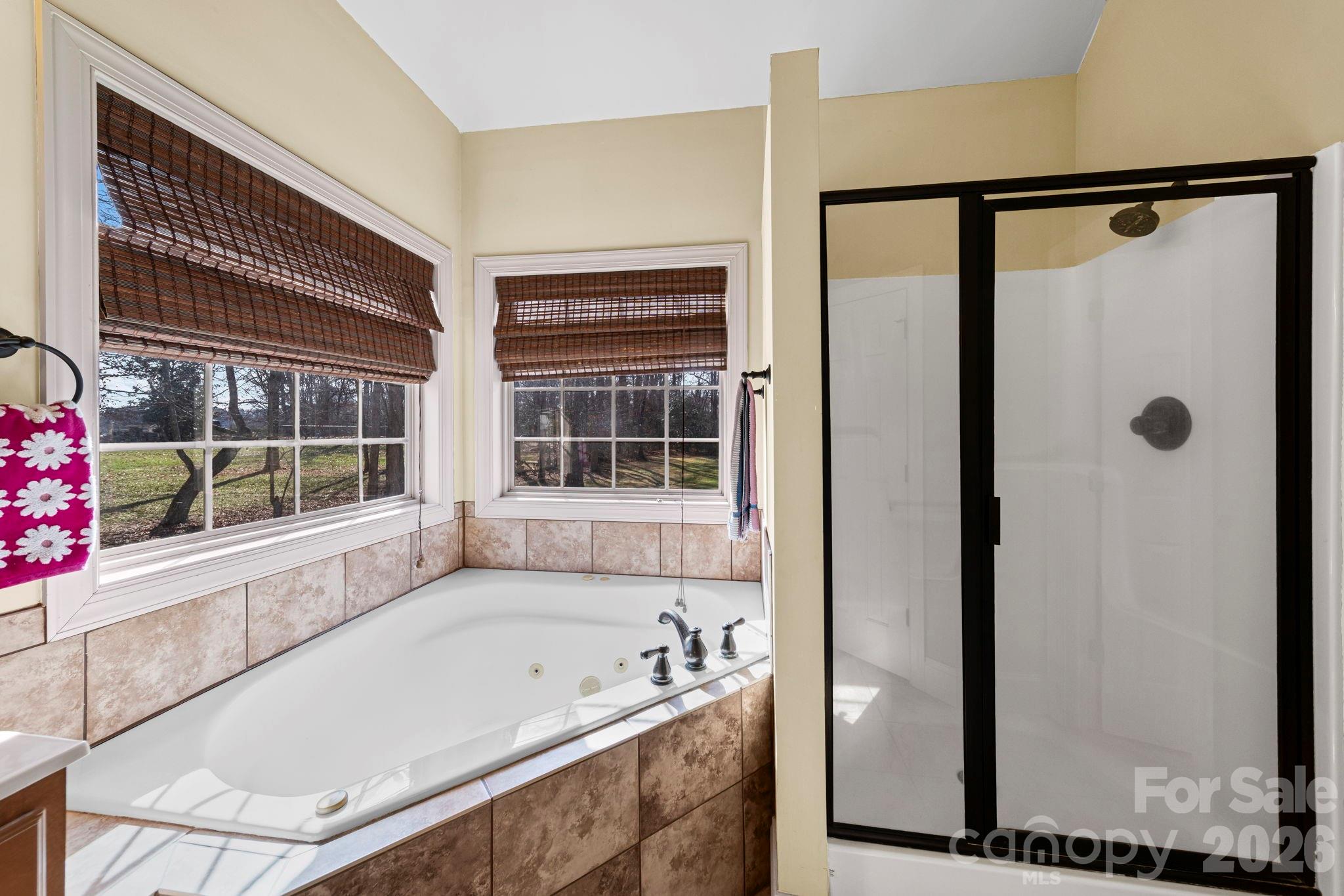 Country Manor - Residential