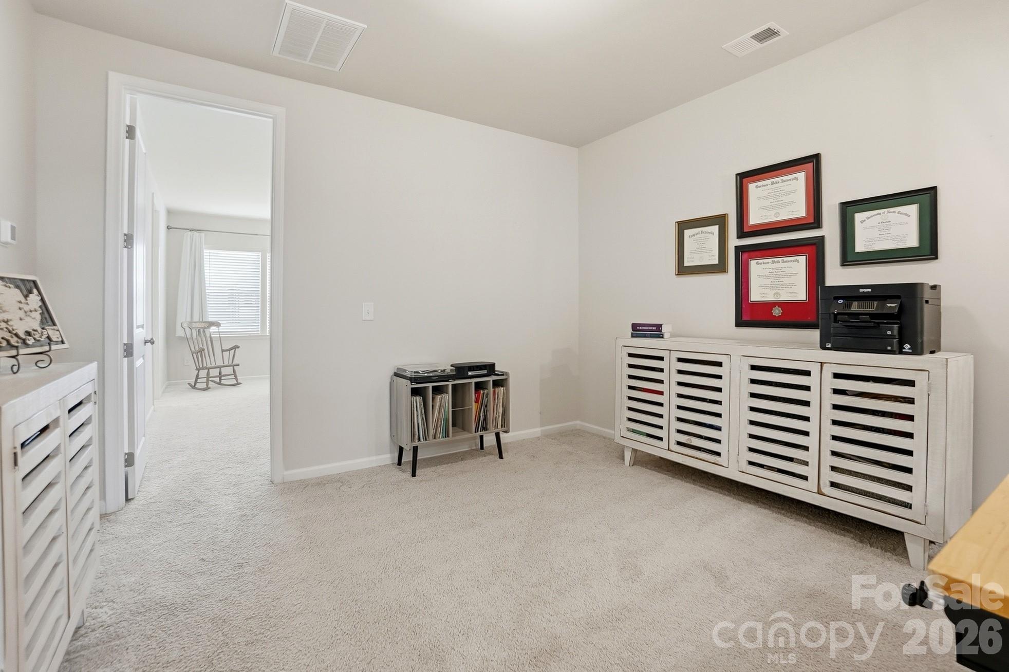 Pennant Square - Residential