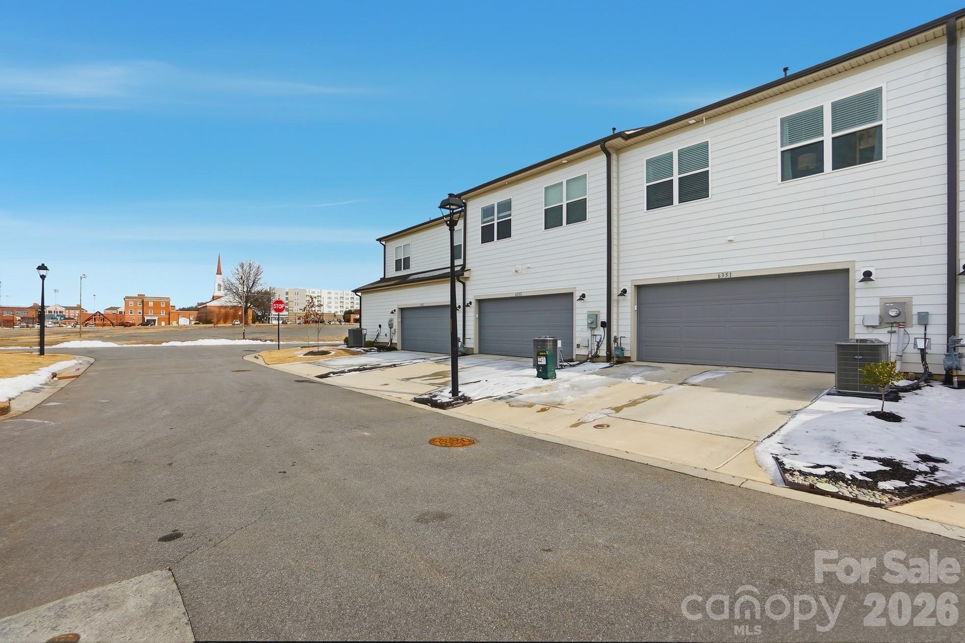 Pennant Square - Residential