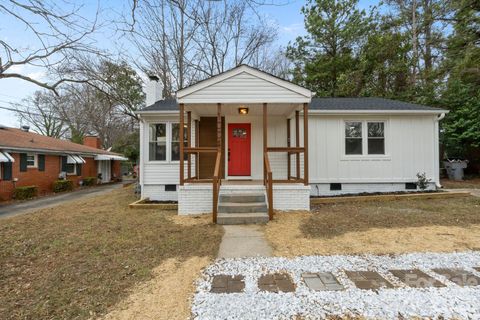 Photo of 1004 Druid Circle, Charlotte, NC 28206 (MLS # 4335270)