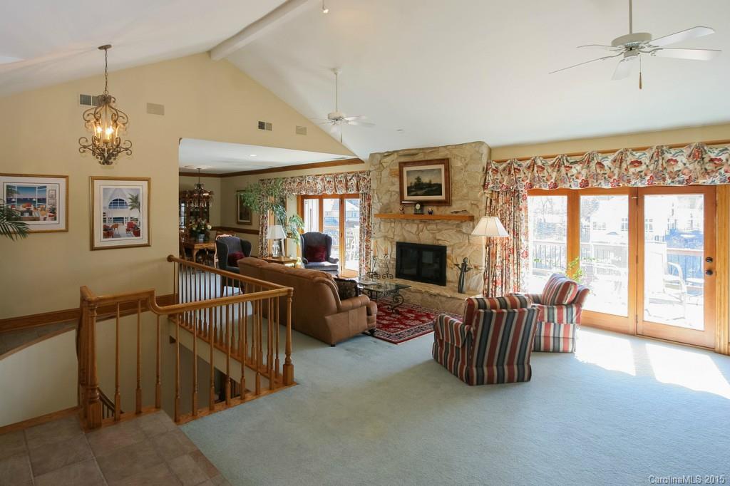 Tega Cay - Residential