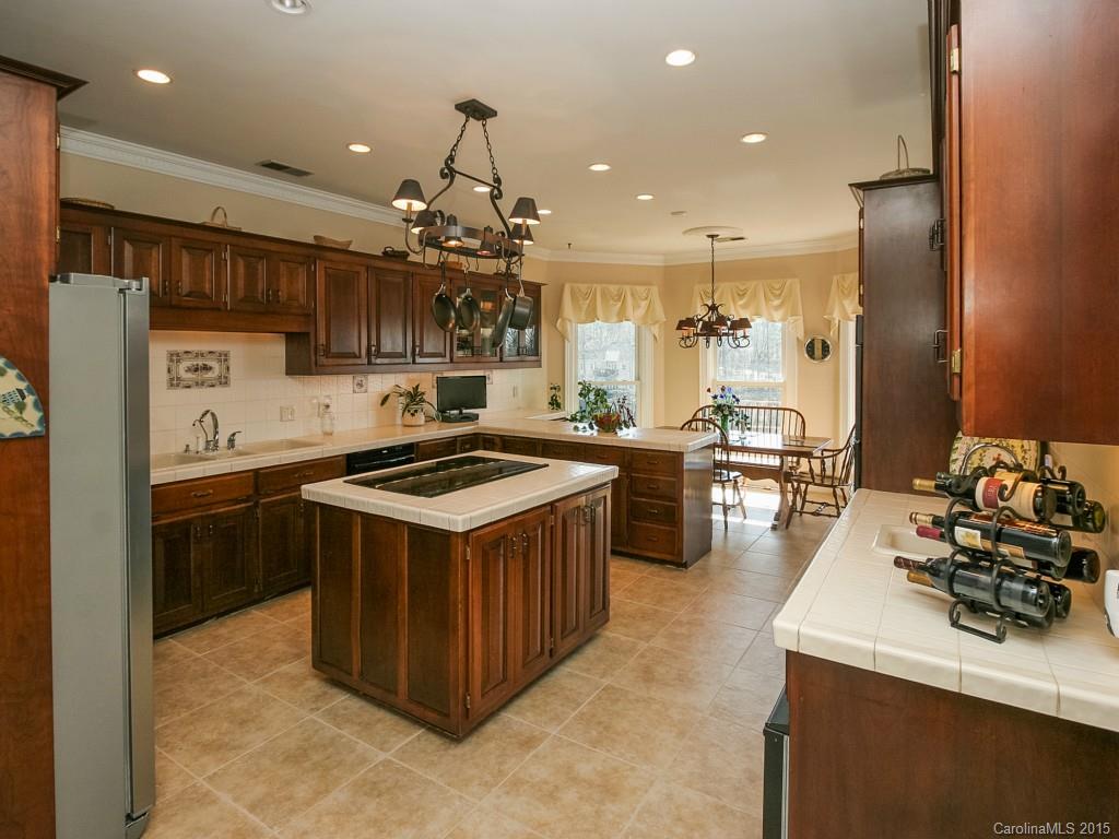 Tega Cay - Residential