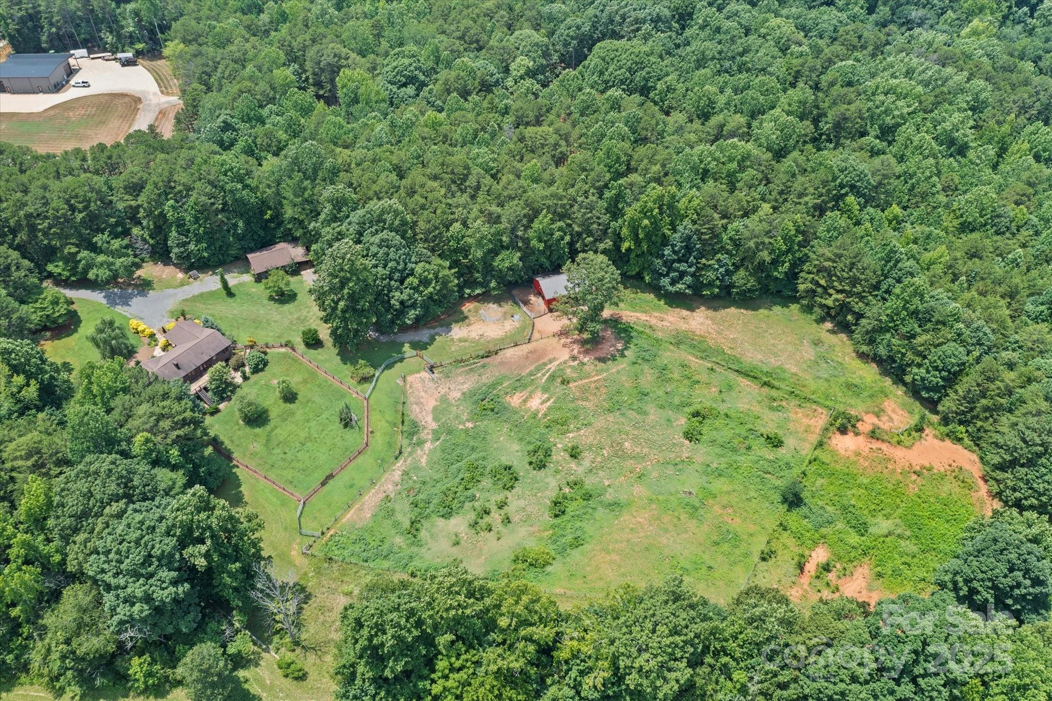 724 Teeter Road