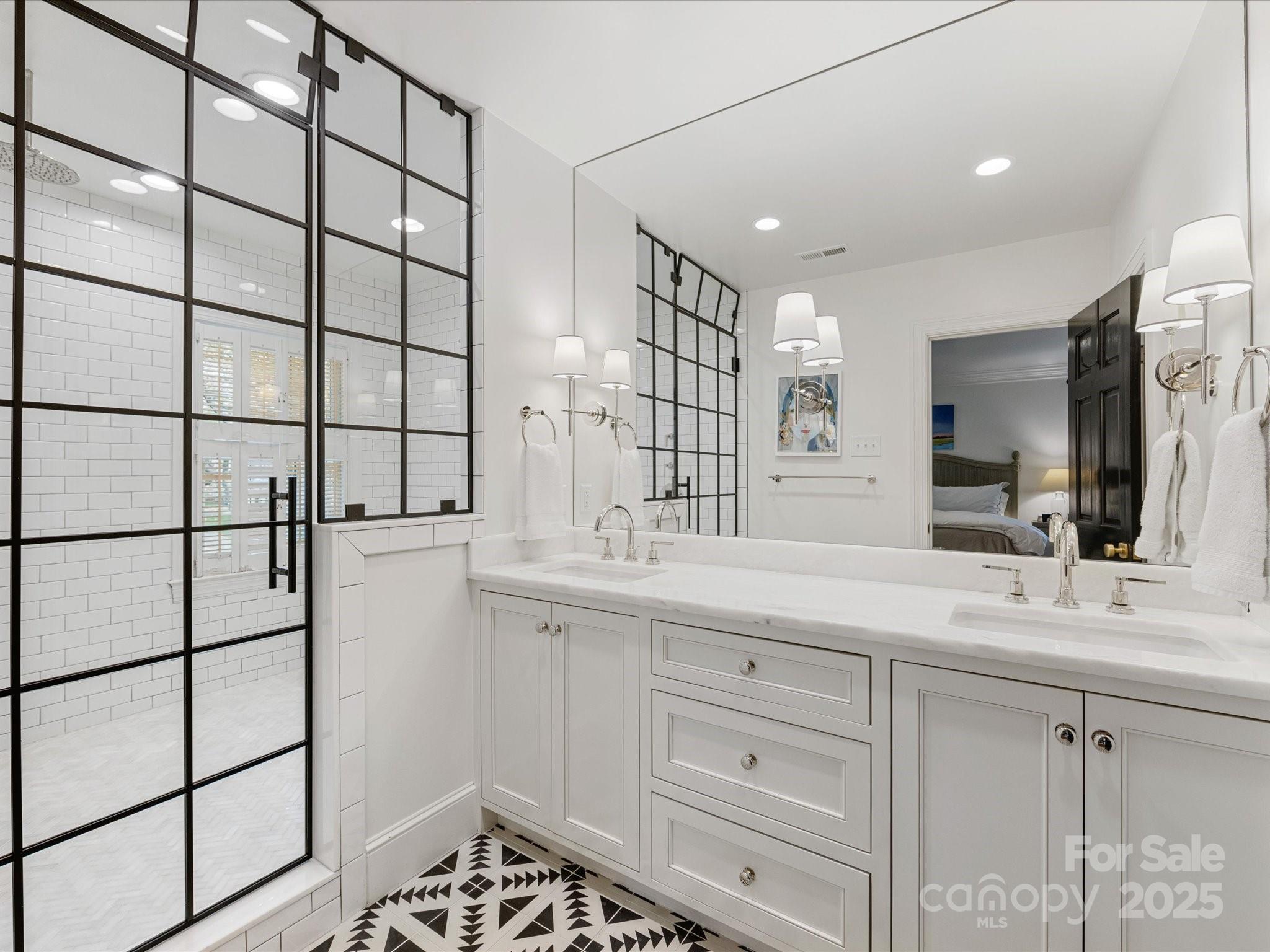 Deering Oaks - Residential