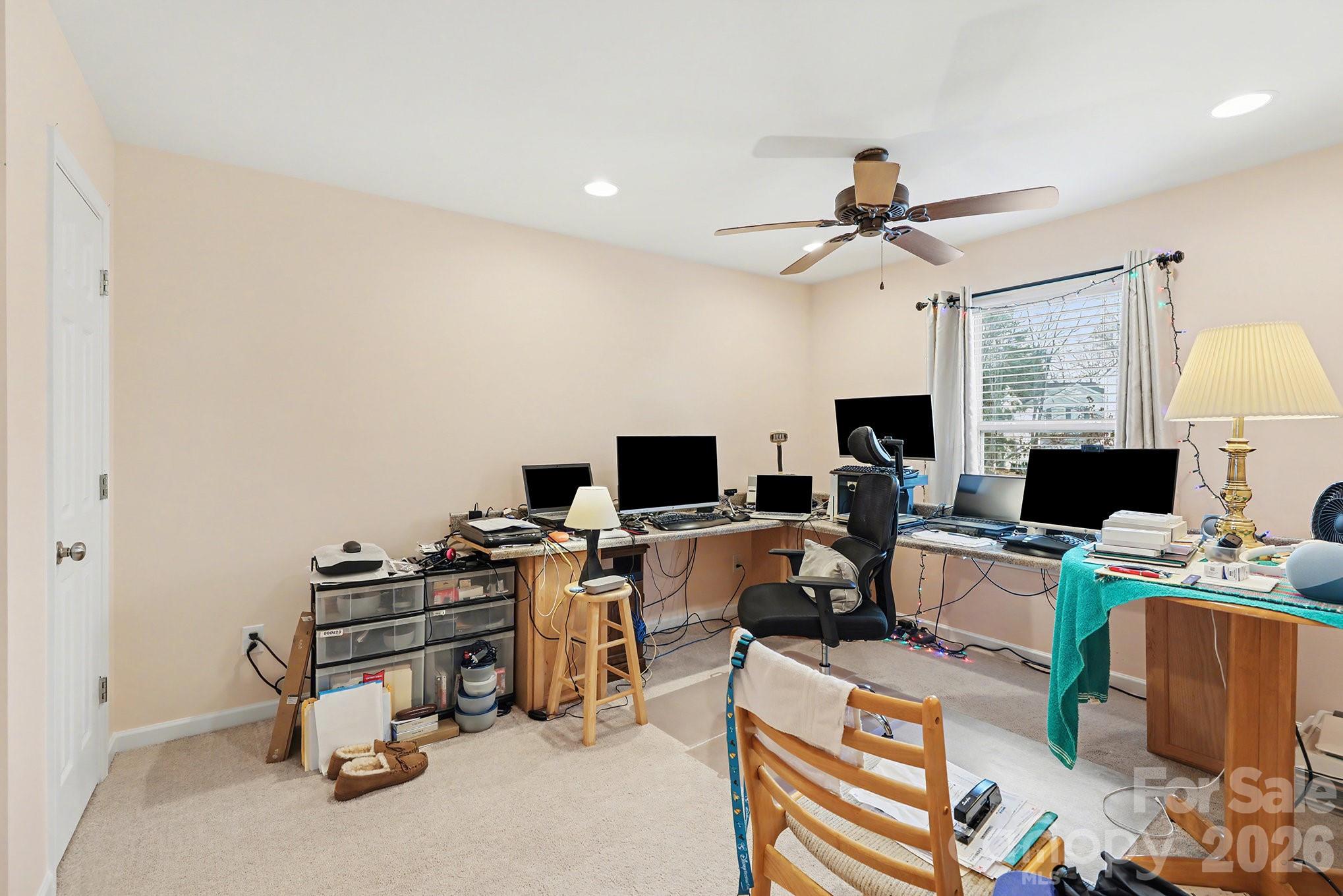 Old Stone Crossing - Residential