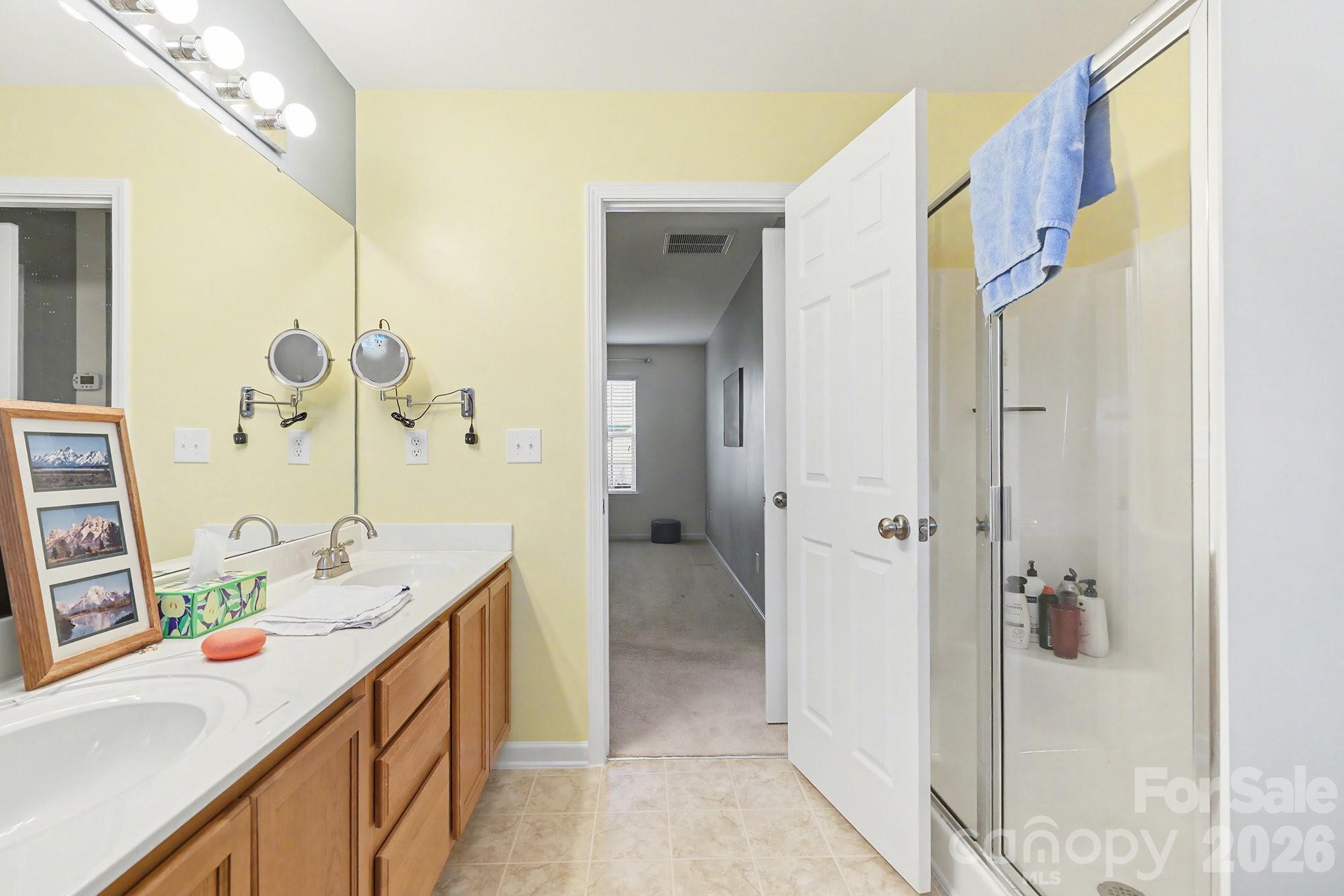 Old Stone Crossing - Residential