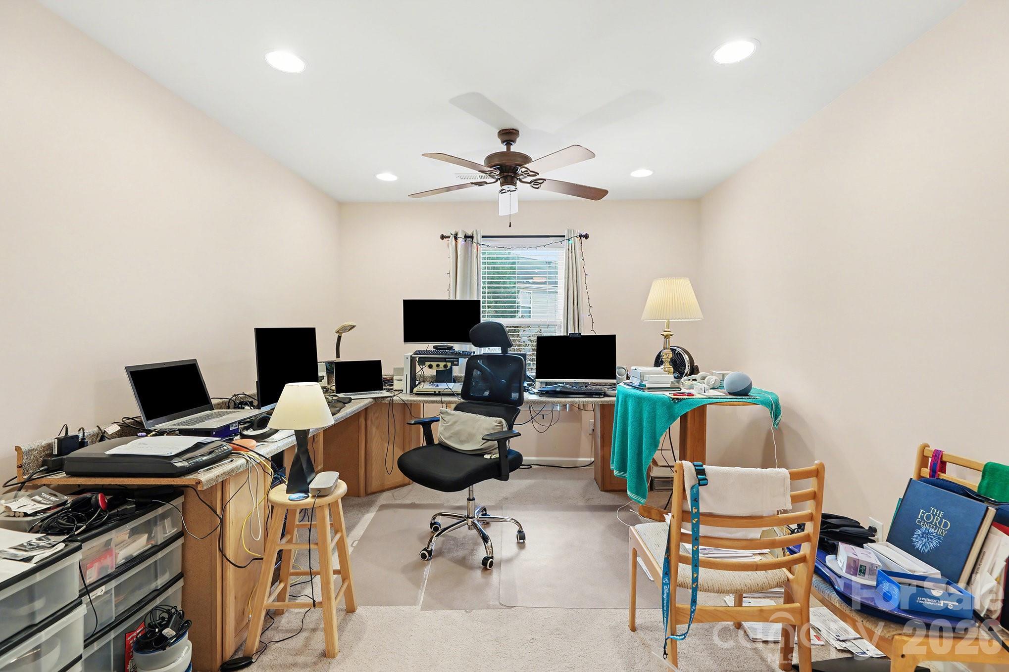 Old Stone Crossing - Residential