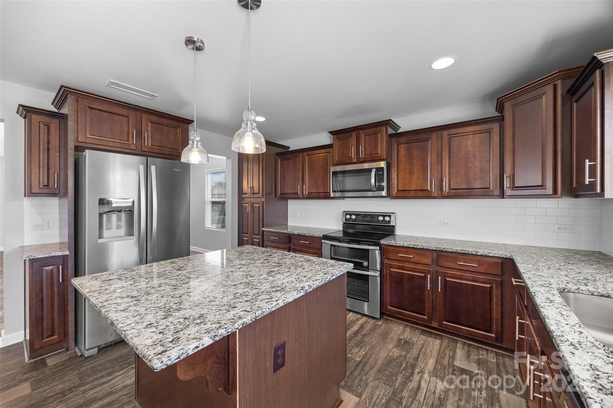 Austen Lakes - Residential