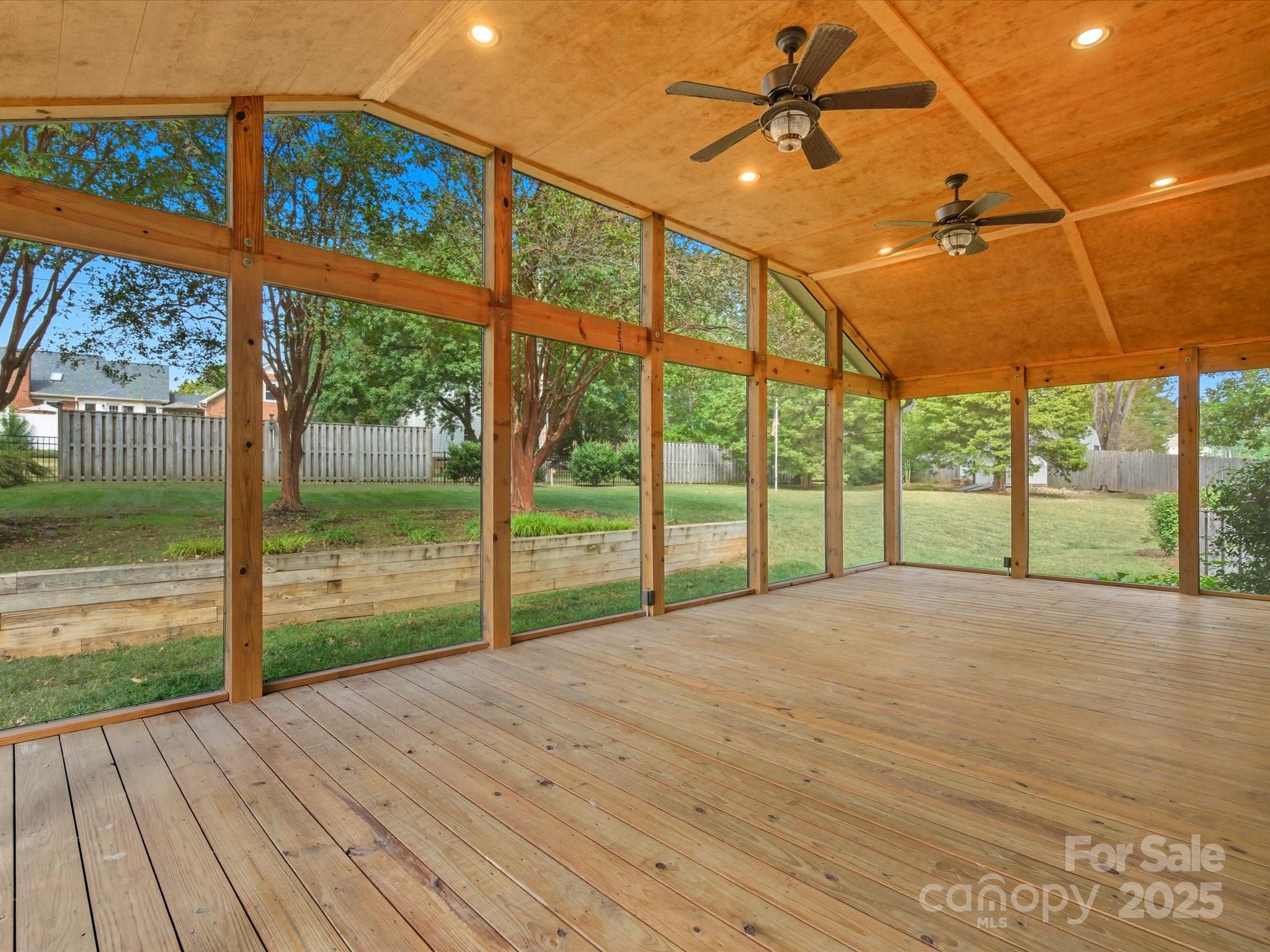 Carowood - Residential