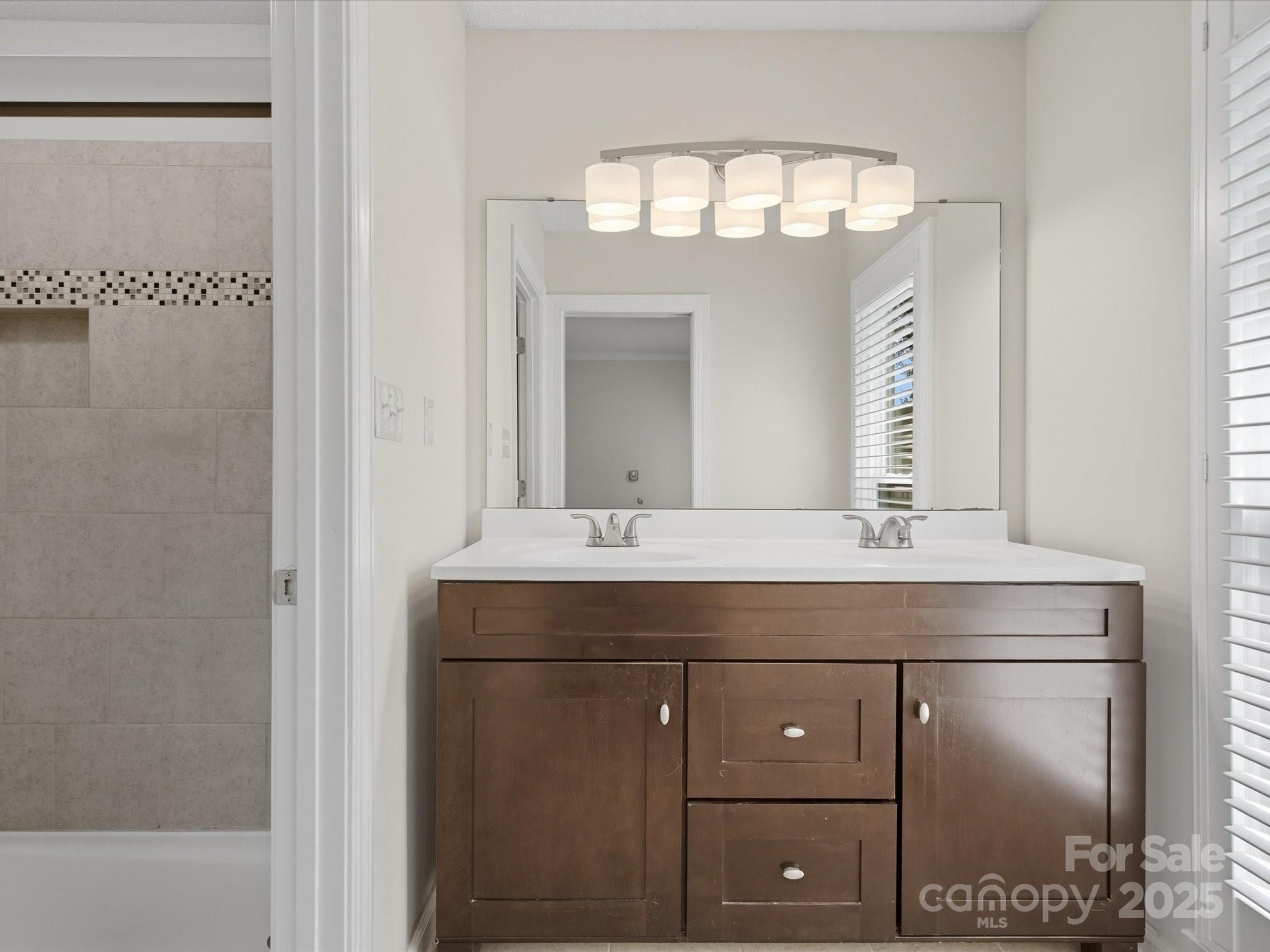 Carowood - Residential