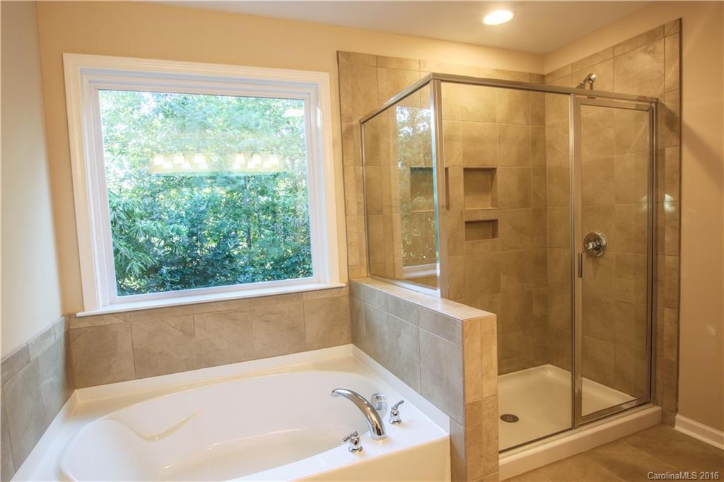 Lake Ridge - Residential