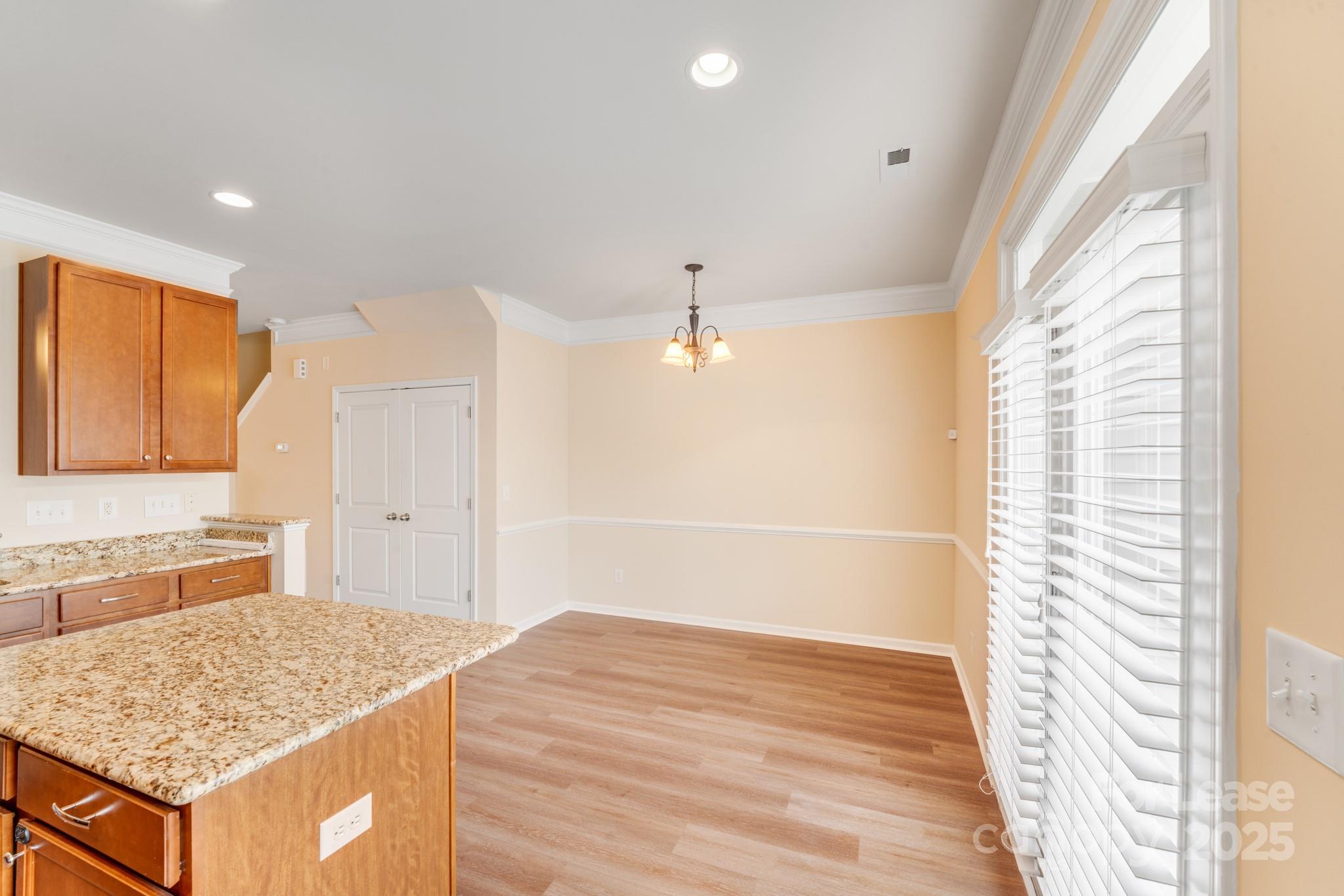Almond Glen - Residential Lease