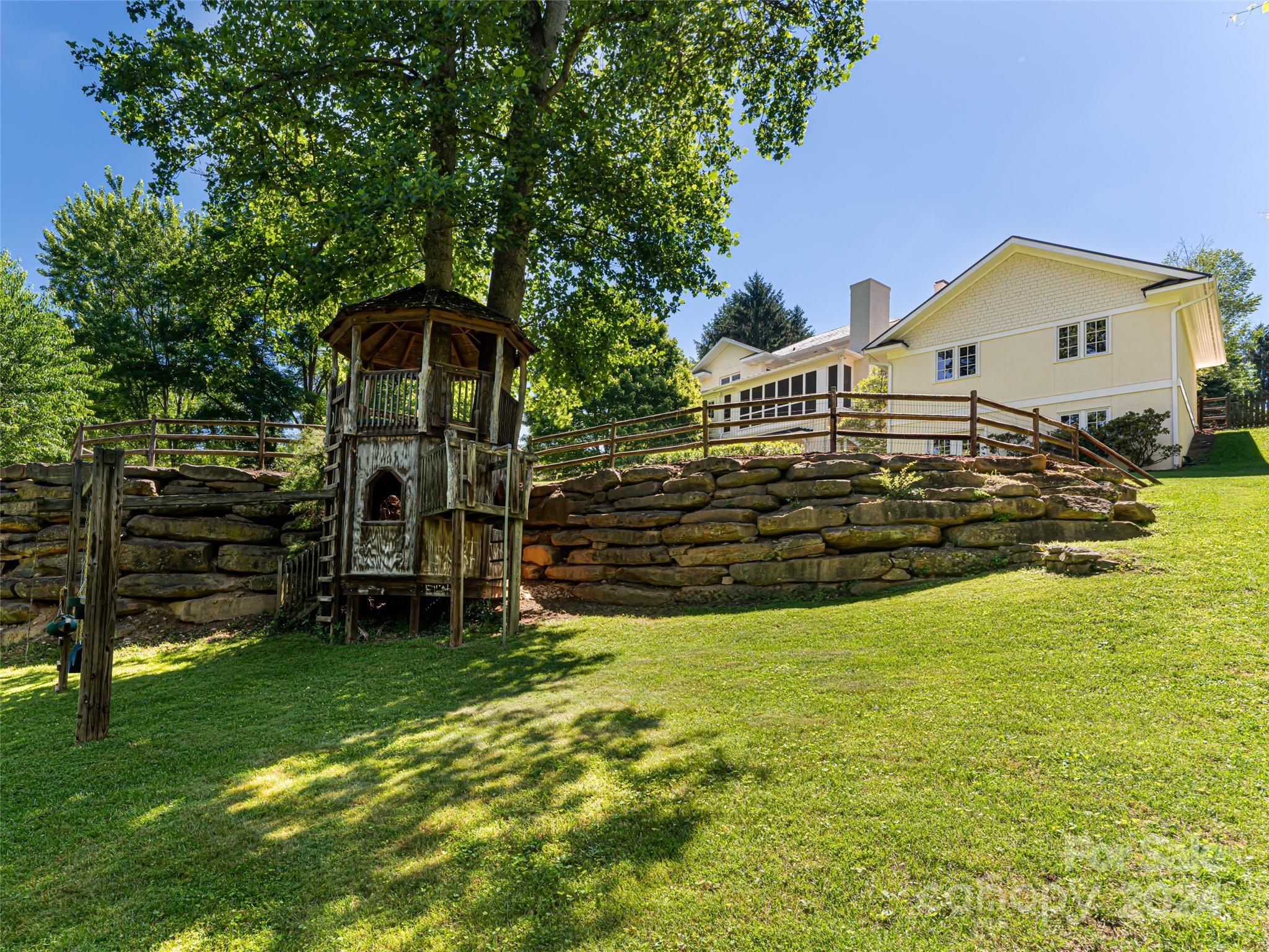 Lakeview Park - Residential