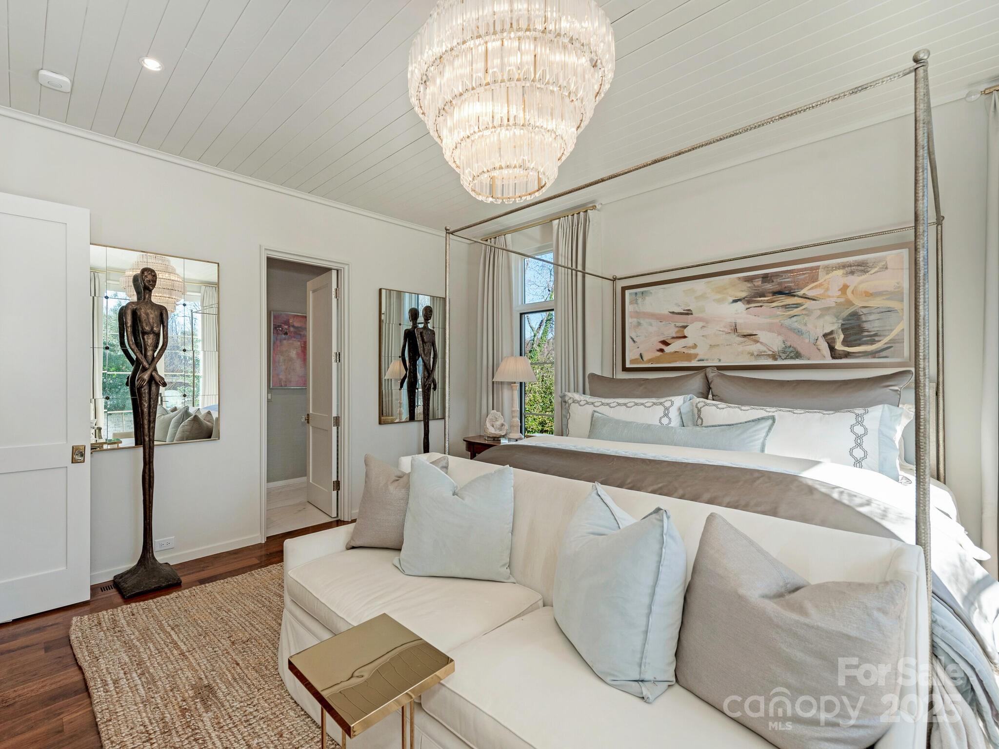 Kenwood Sharon Lane - Residential