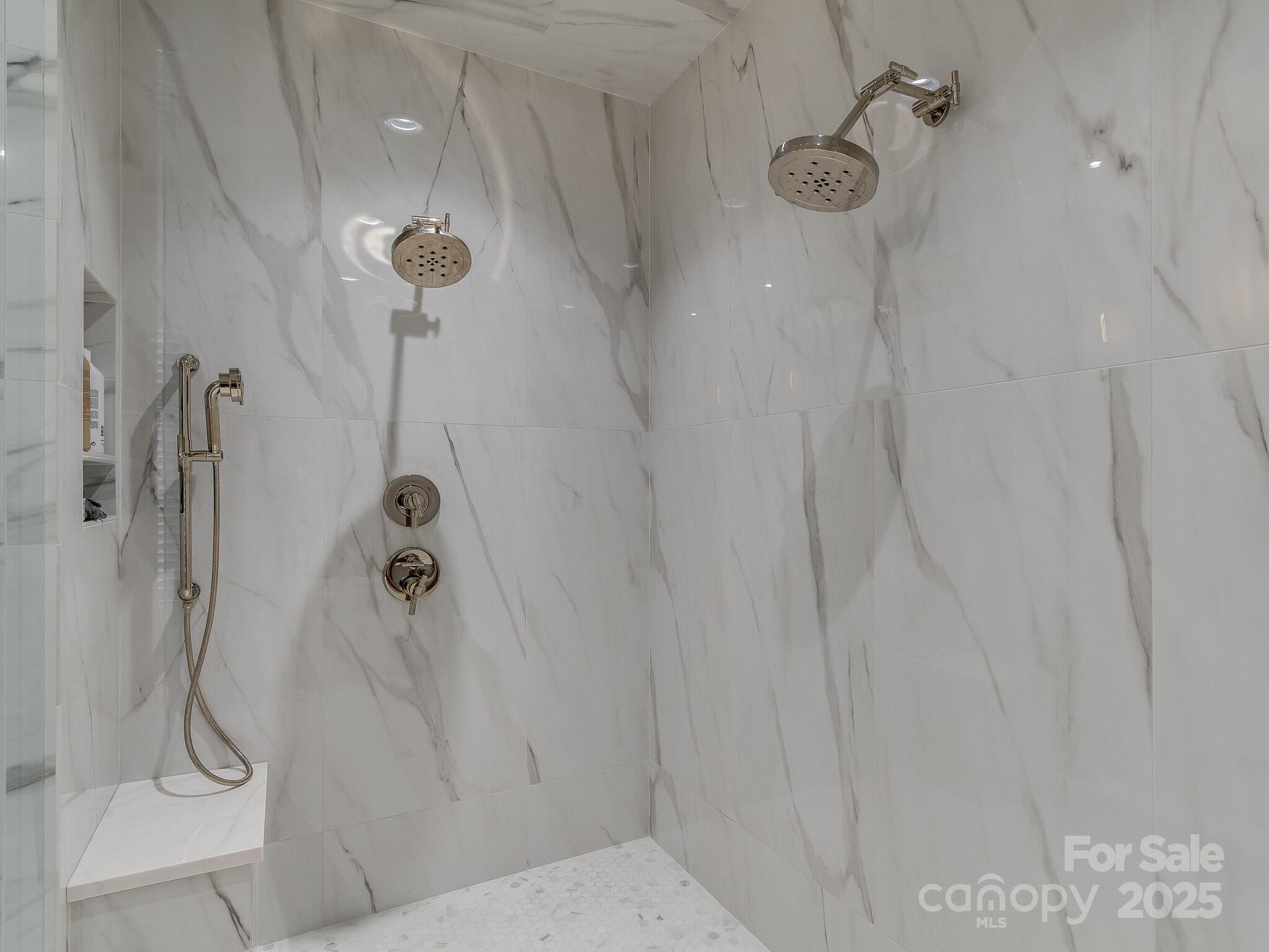 Kenwood Sharon Lane - Residential