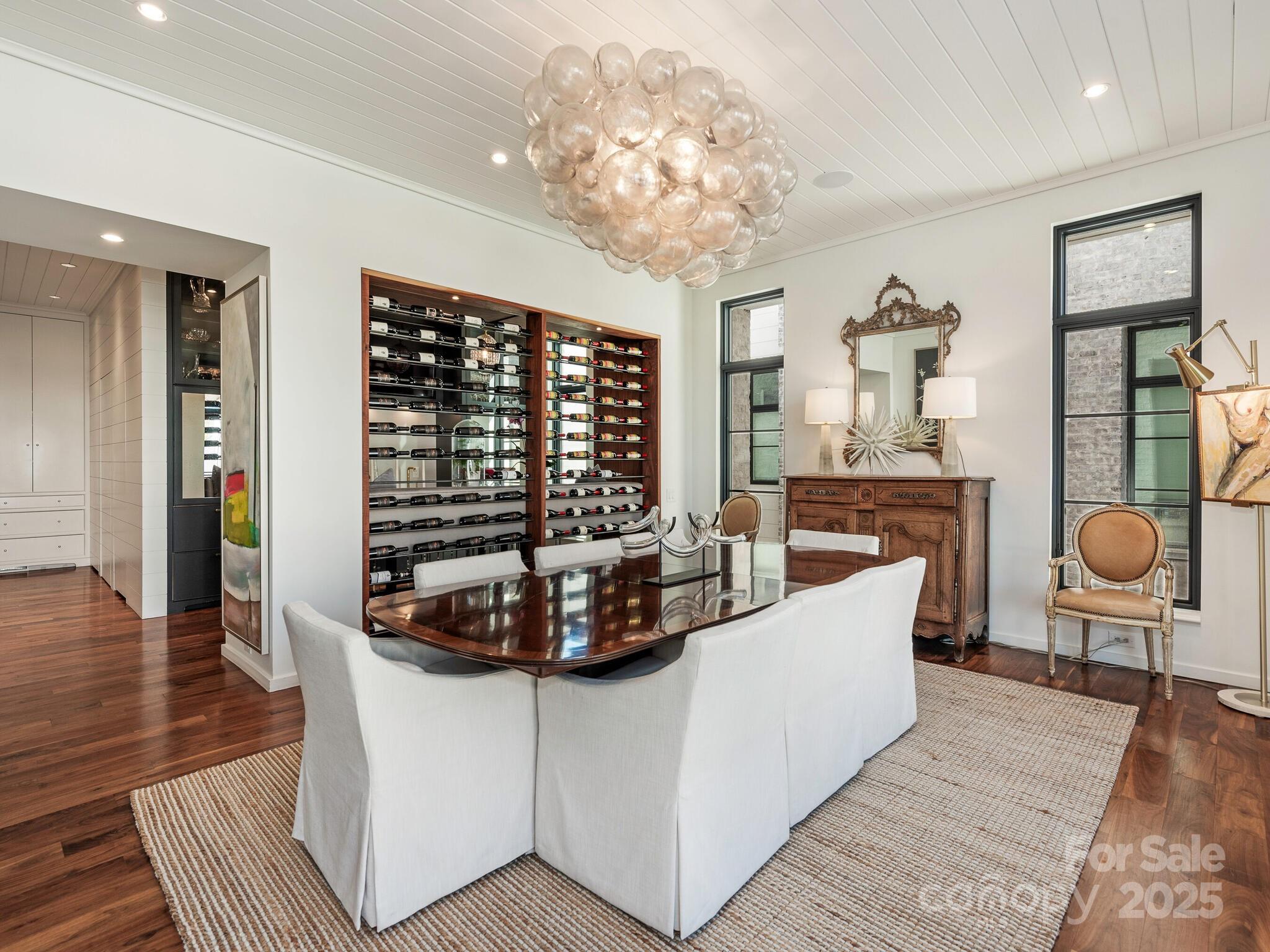 Kenwood Sharon Lane - Residential