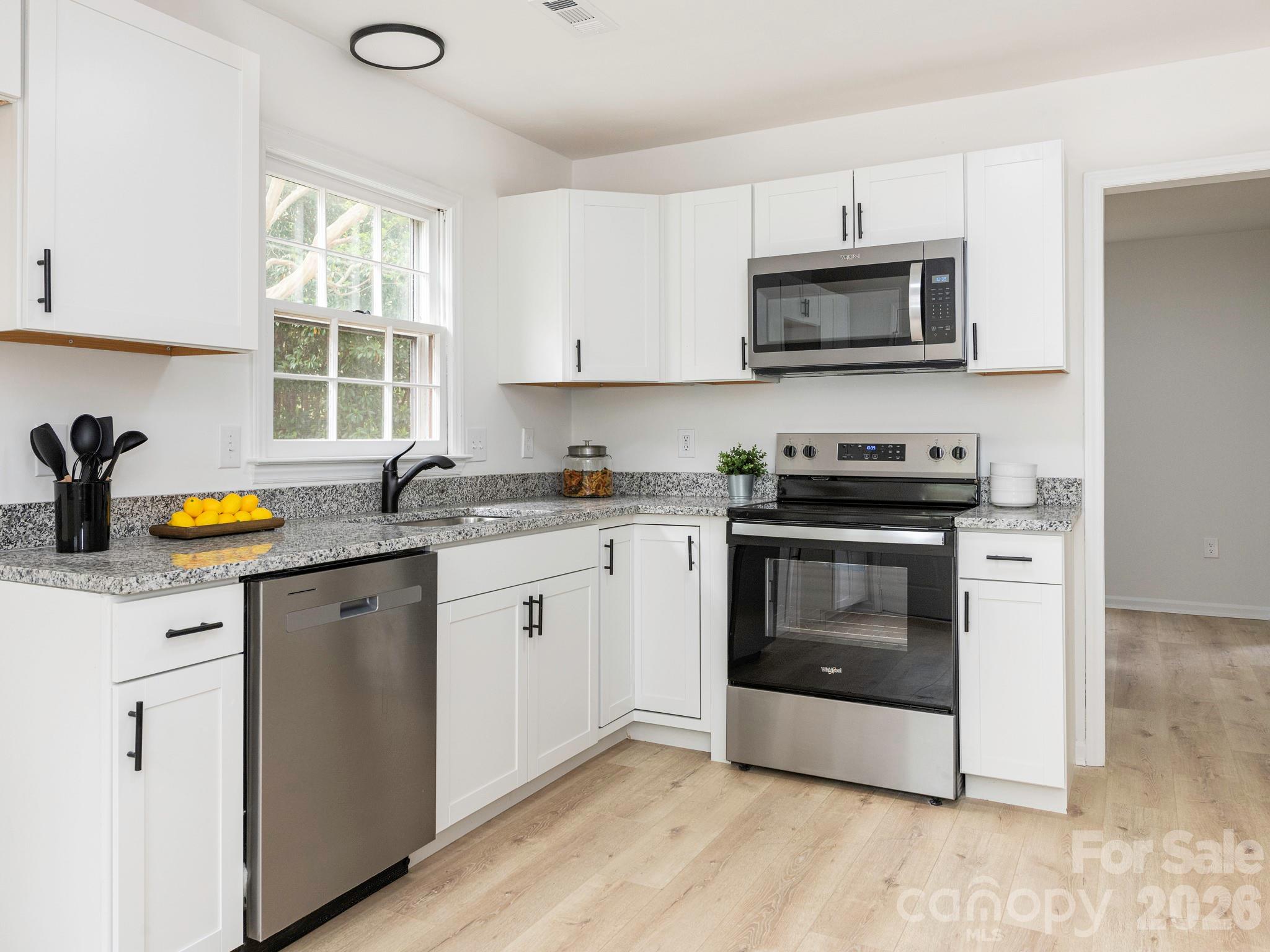 Settlers Landing - Residential