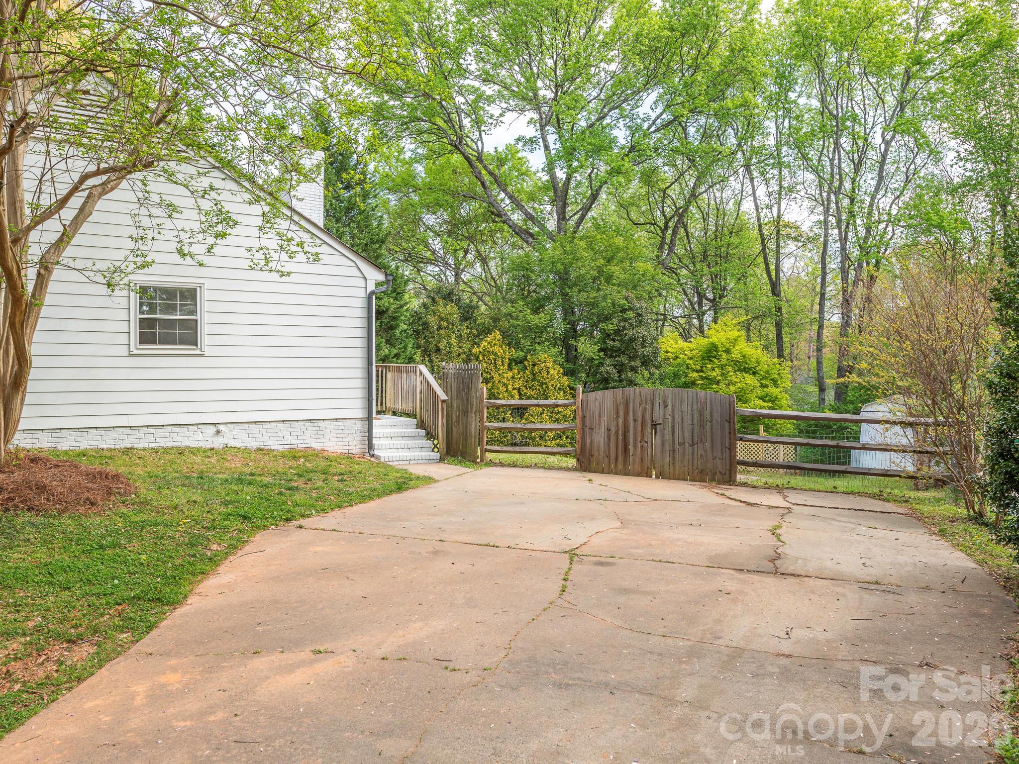 Settlers Landing - Residential