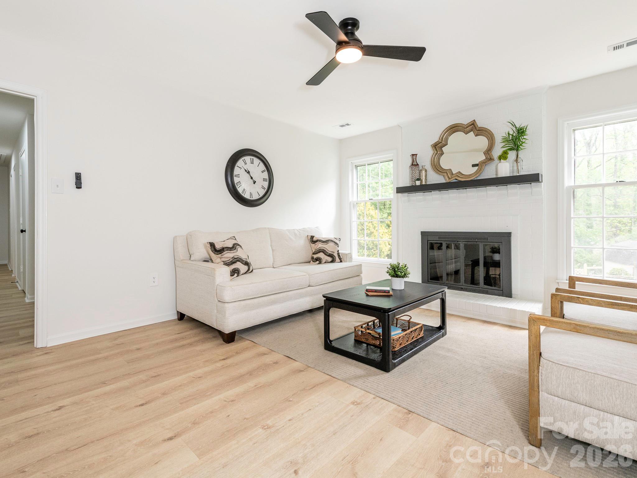 Settlers Landing - Residential