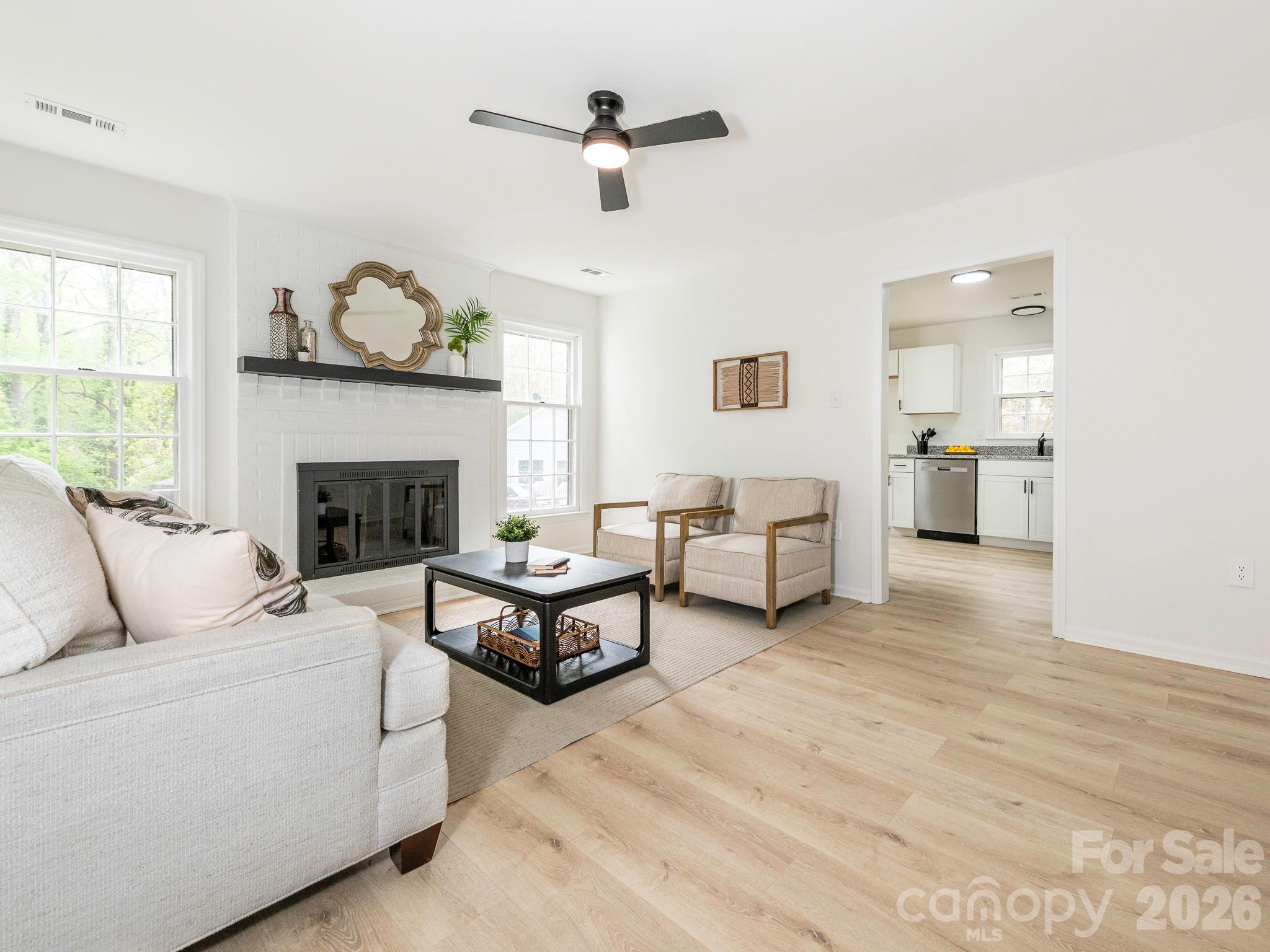 Settlers Landing - Residential