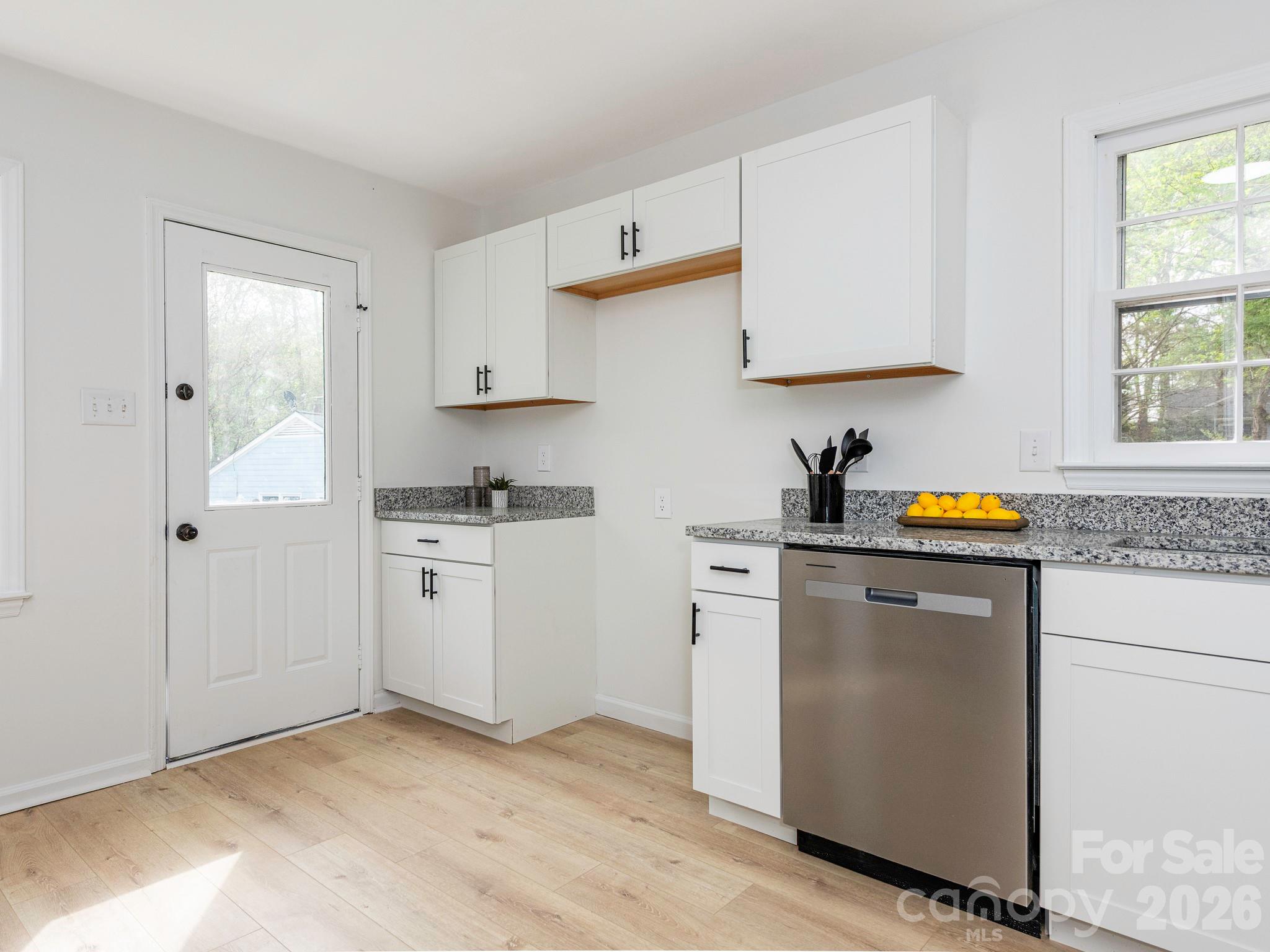 Settlers Landing - Residential