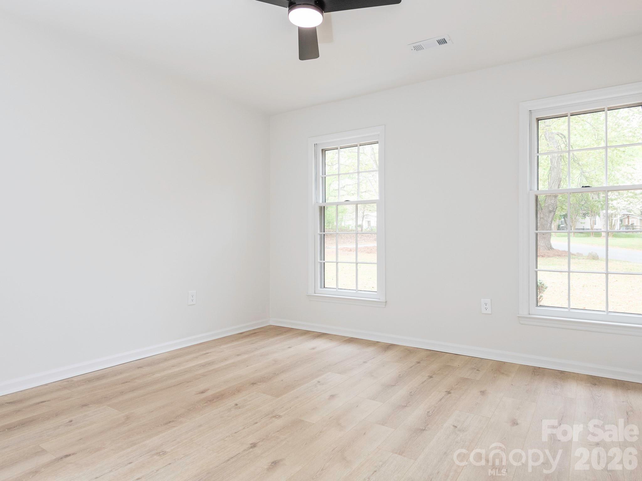 Settlers Landing - Residential