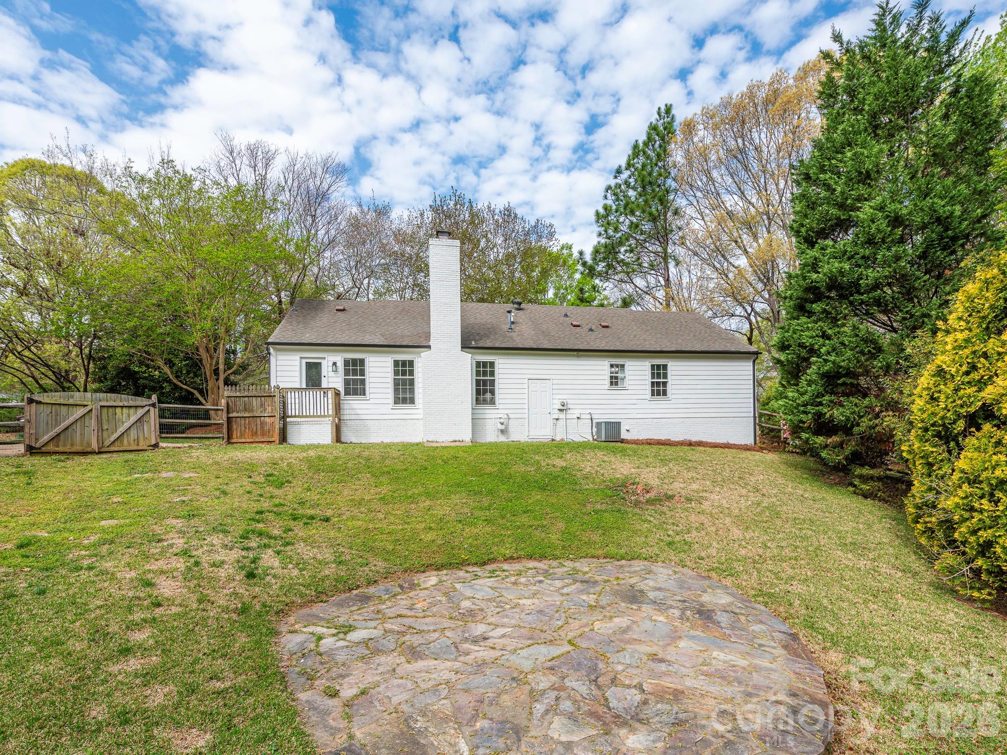 Settlers Landing - Residential