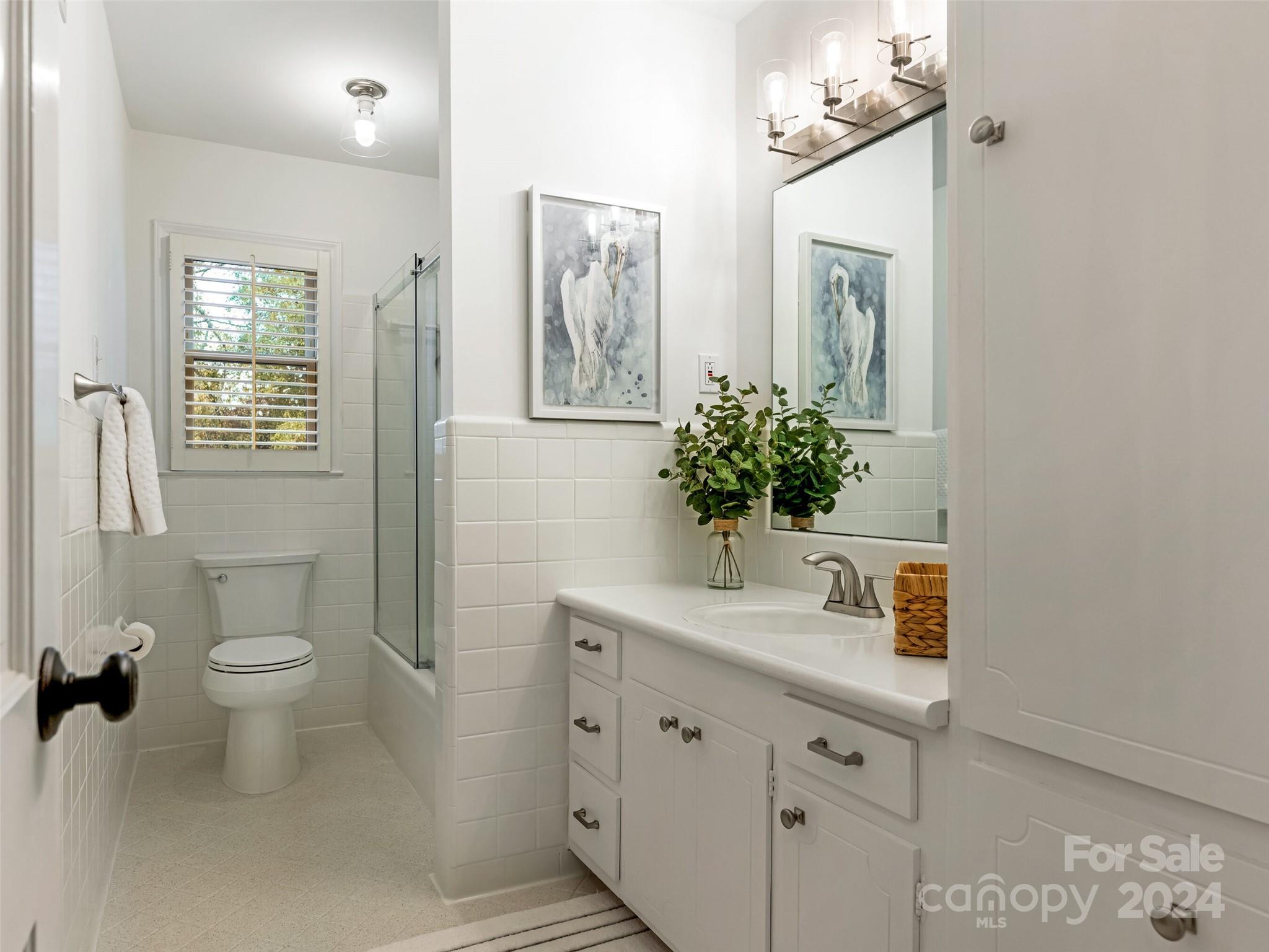 Lansdowne - Residential