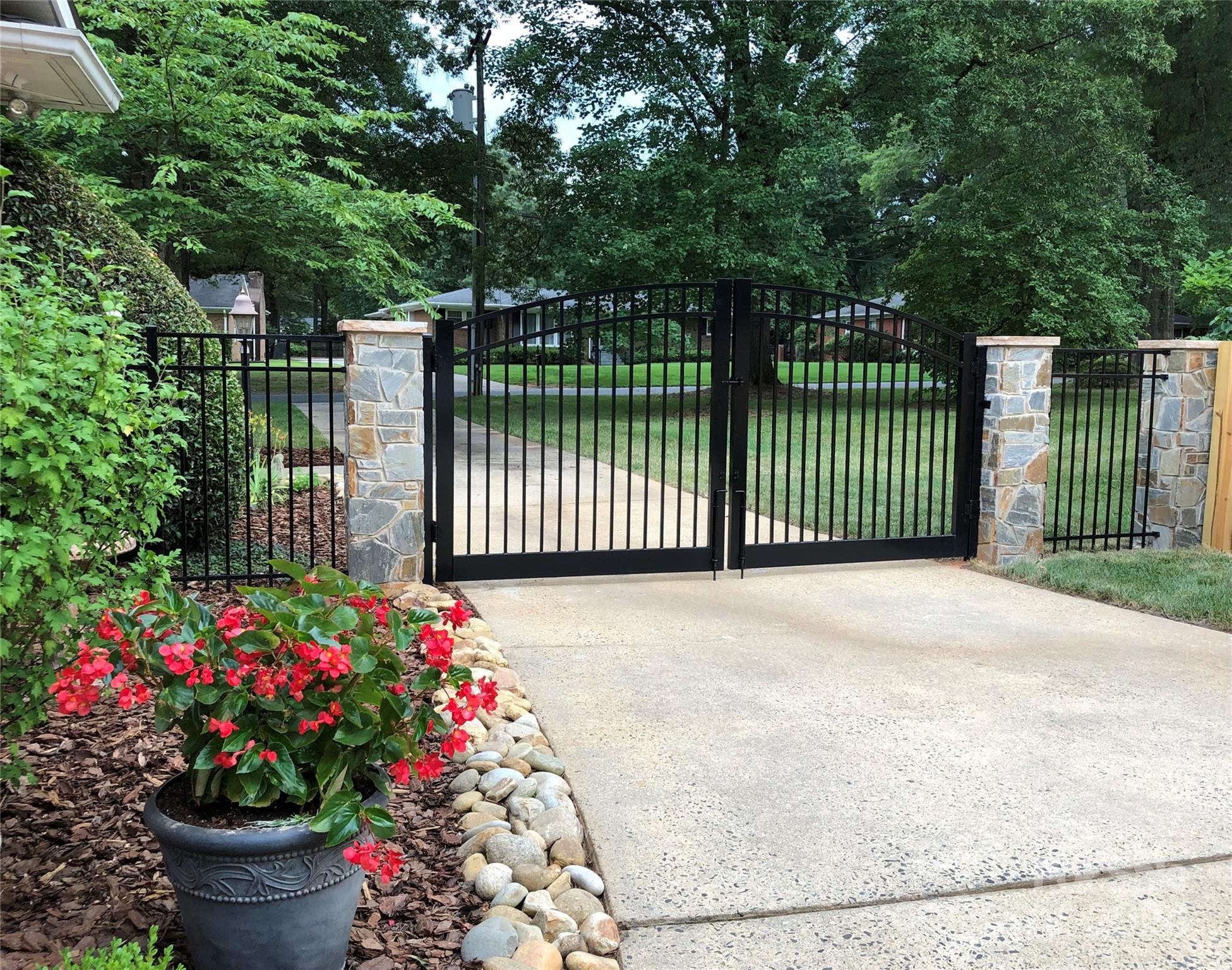 Lansdowne - Residential