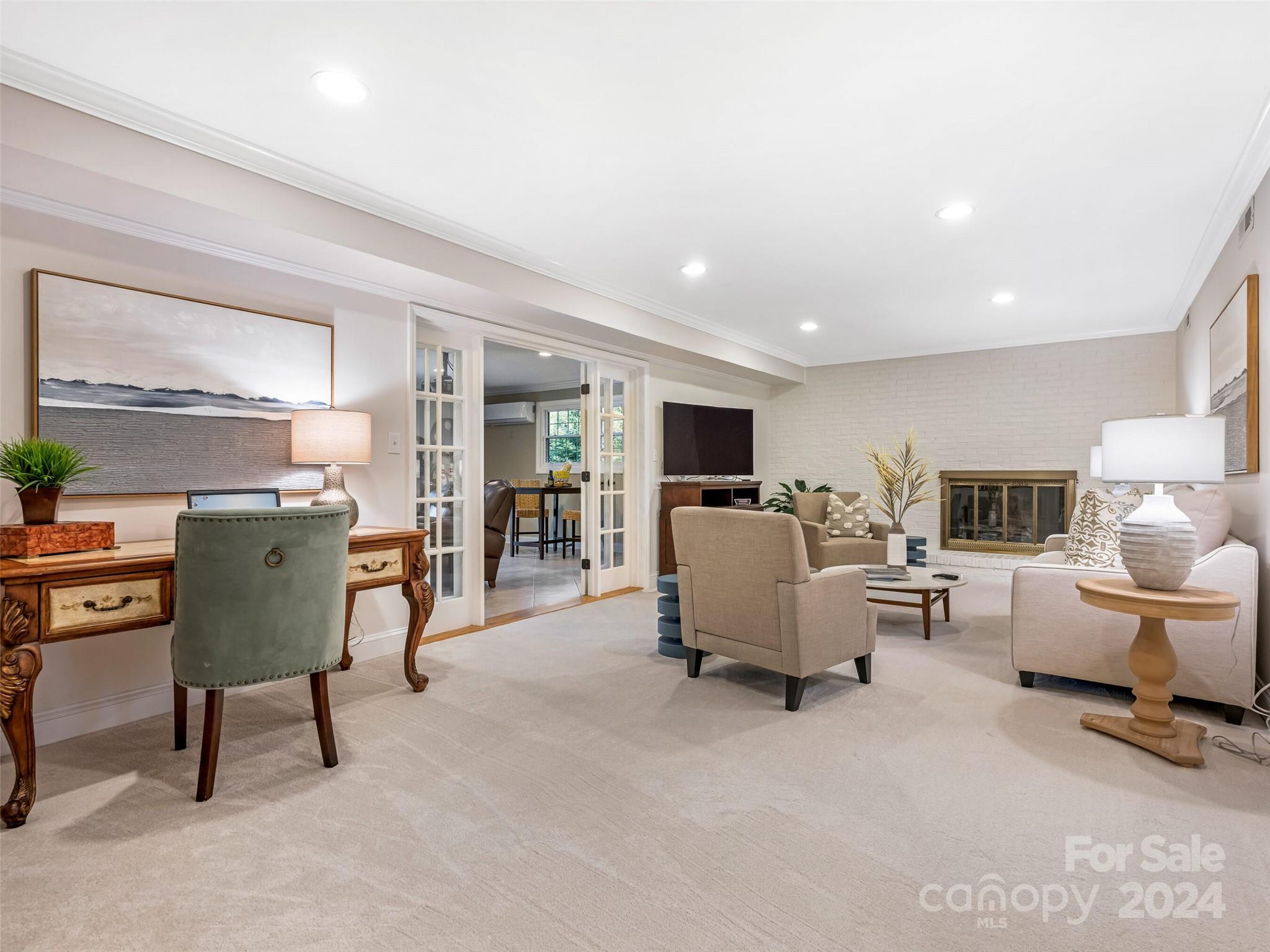 Lansdowne - Residential