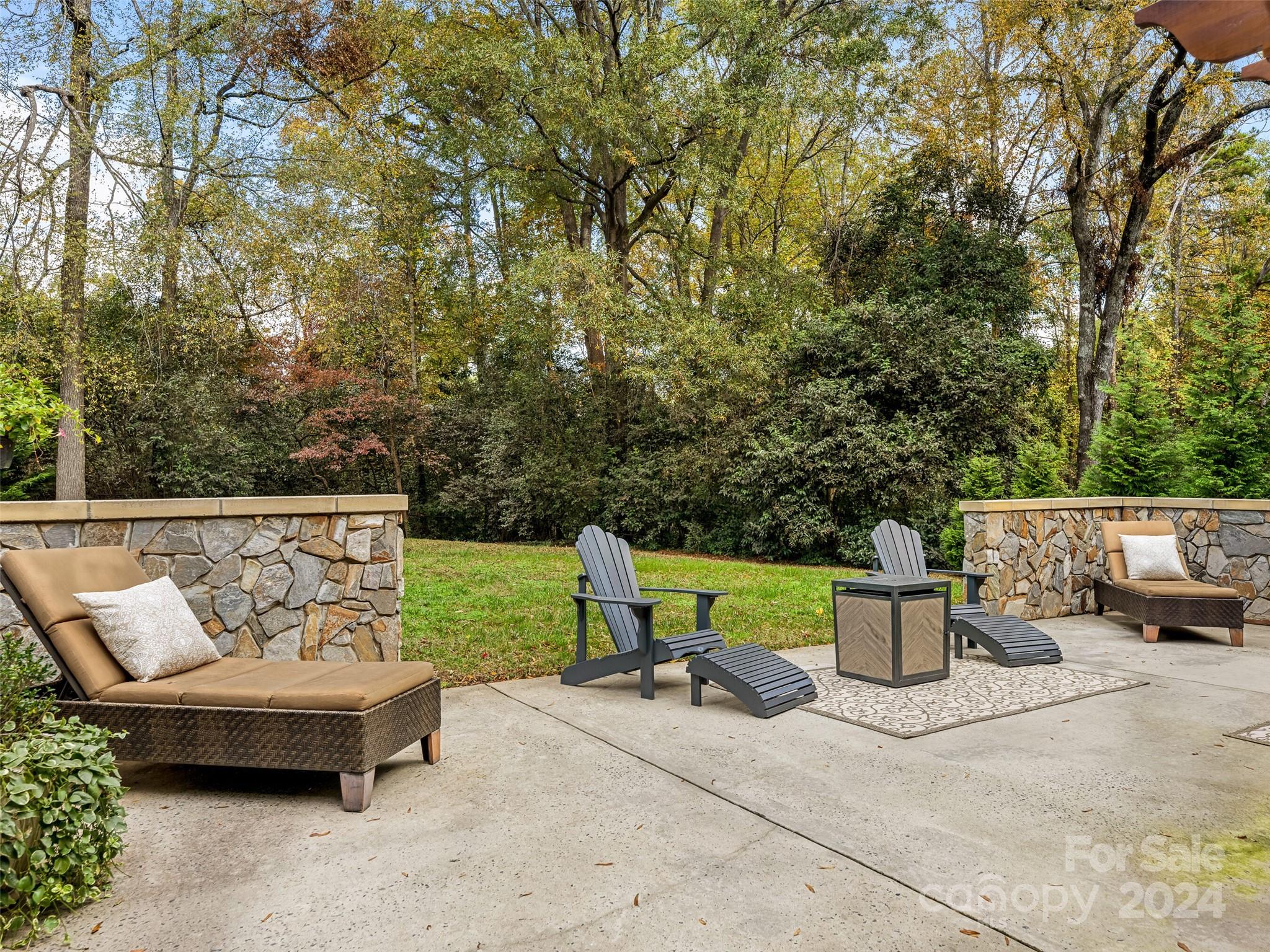 Lansdowne - Residential